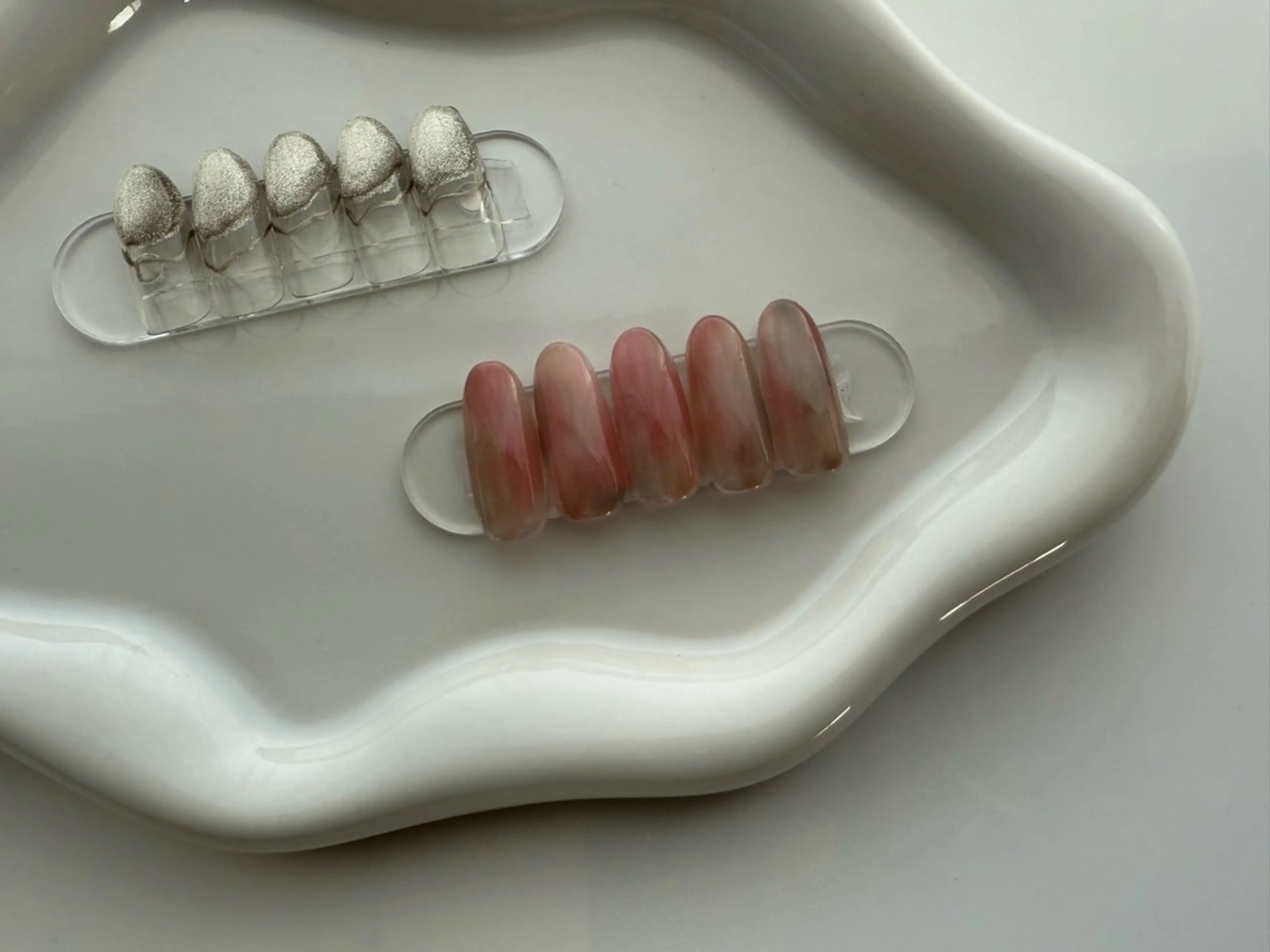 ネイル ニュアンスネイル yui nailのネイルデザイン