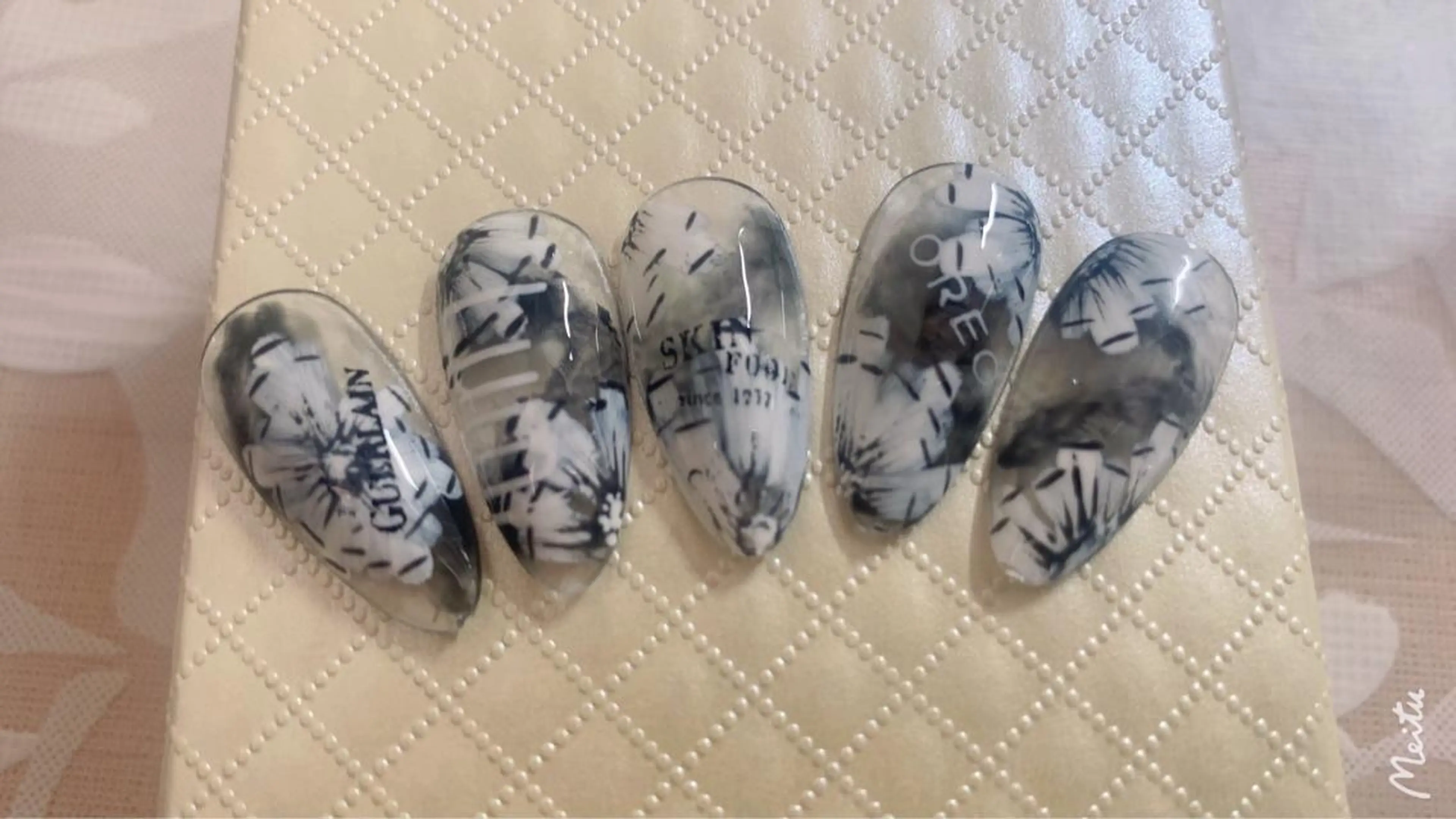 ネイル Kira Nailのネイルデザイン