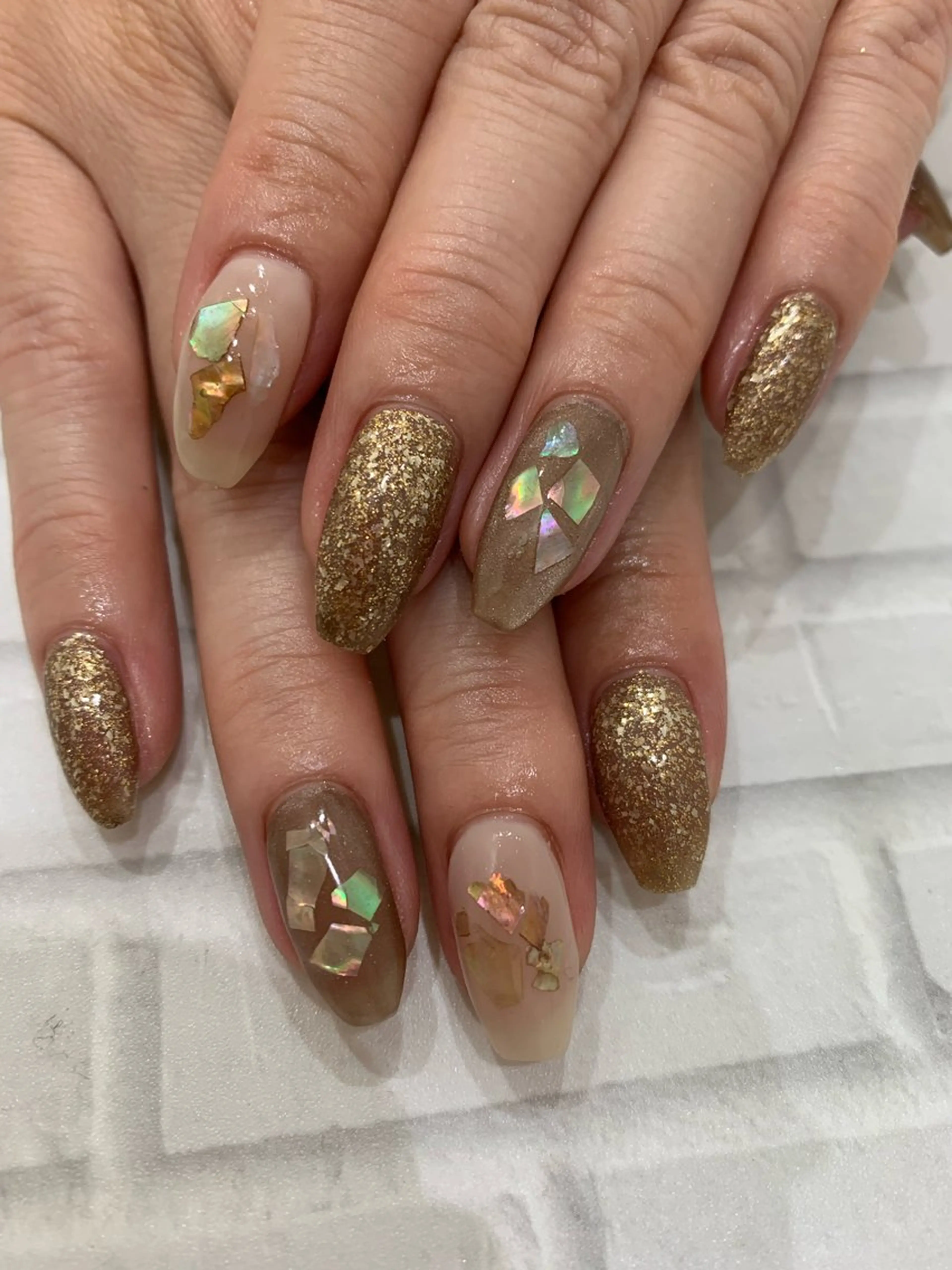 ネイル ハンドネイル グラマラス ネイルのネイルデザイン