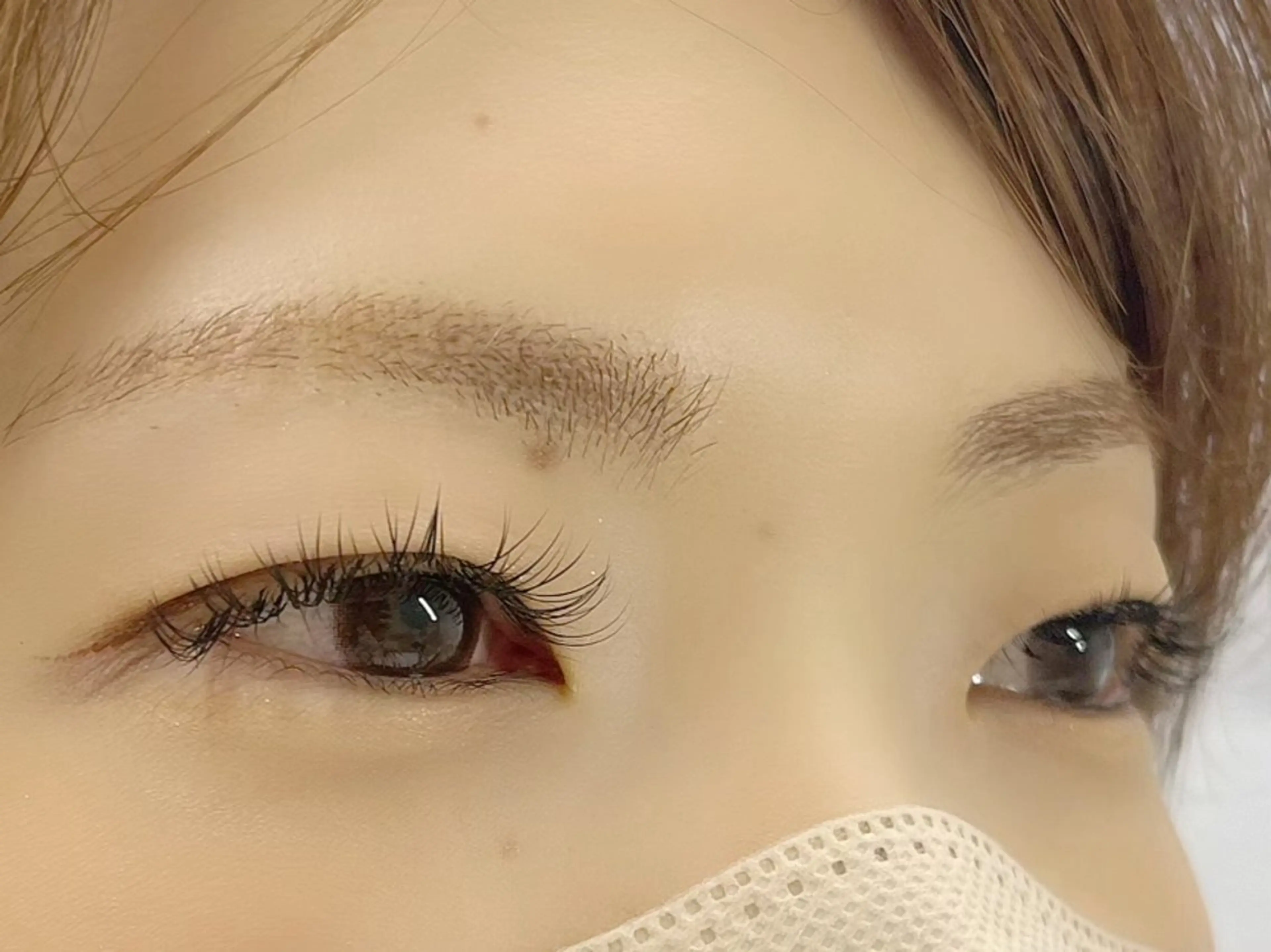 マツエク・マツパ フラットラッシュ マツエク Regene HIROKAWAの眉毛・アイブロウイメージ