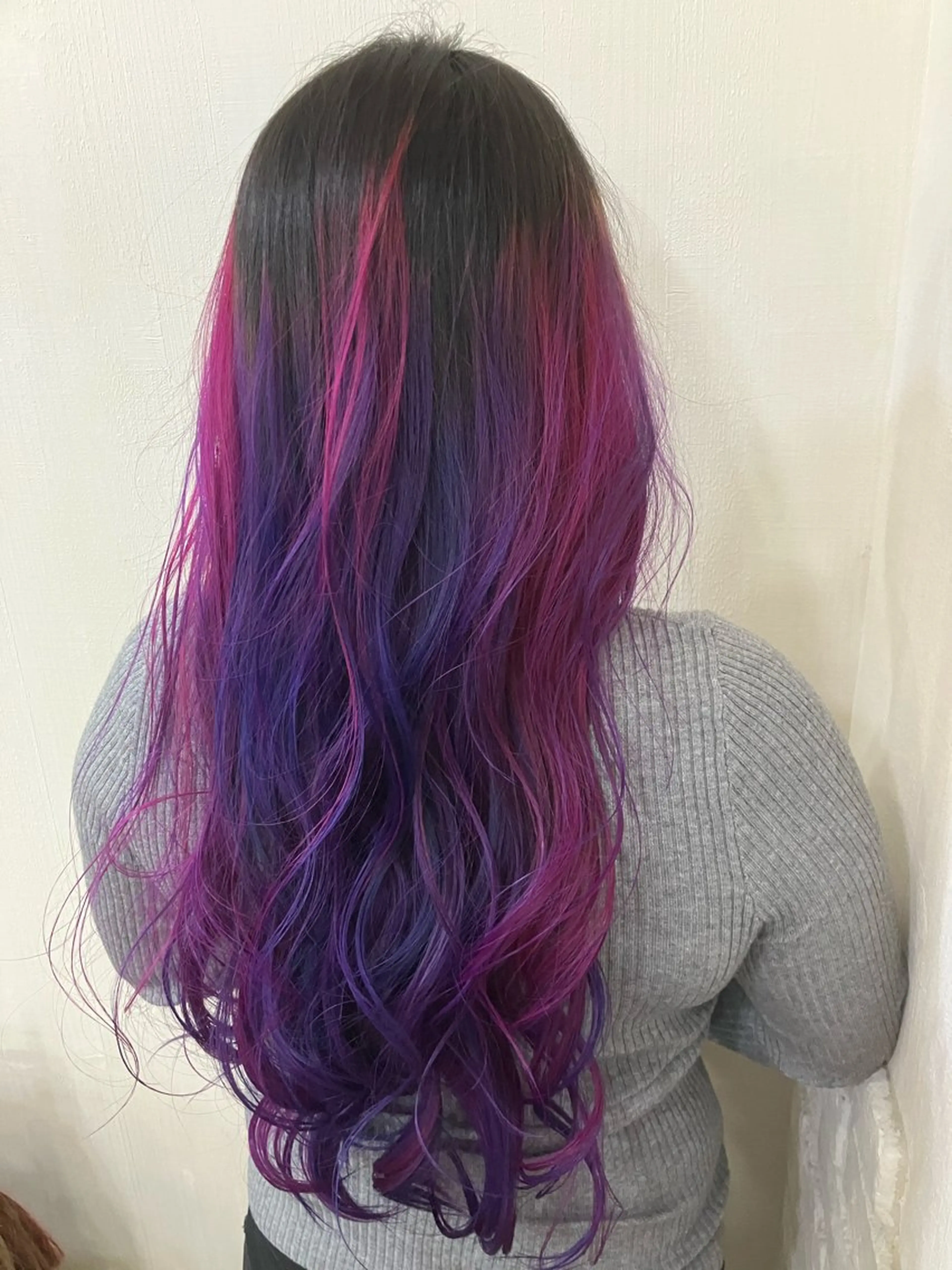 ロング カラー デザインカラー ヘアカラー トリートメント 髪質改善×艶カラー ANDIAMO 楓のヘアスタイル