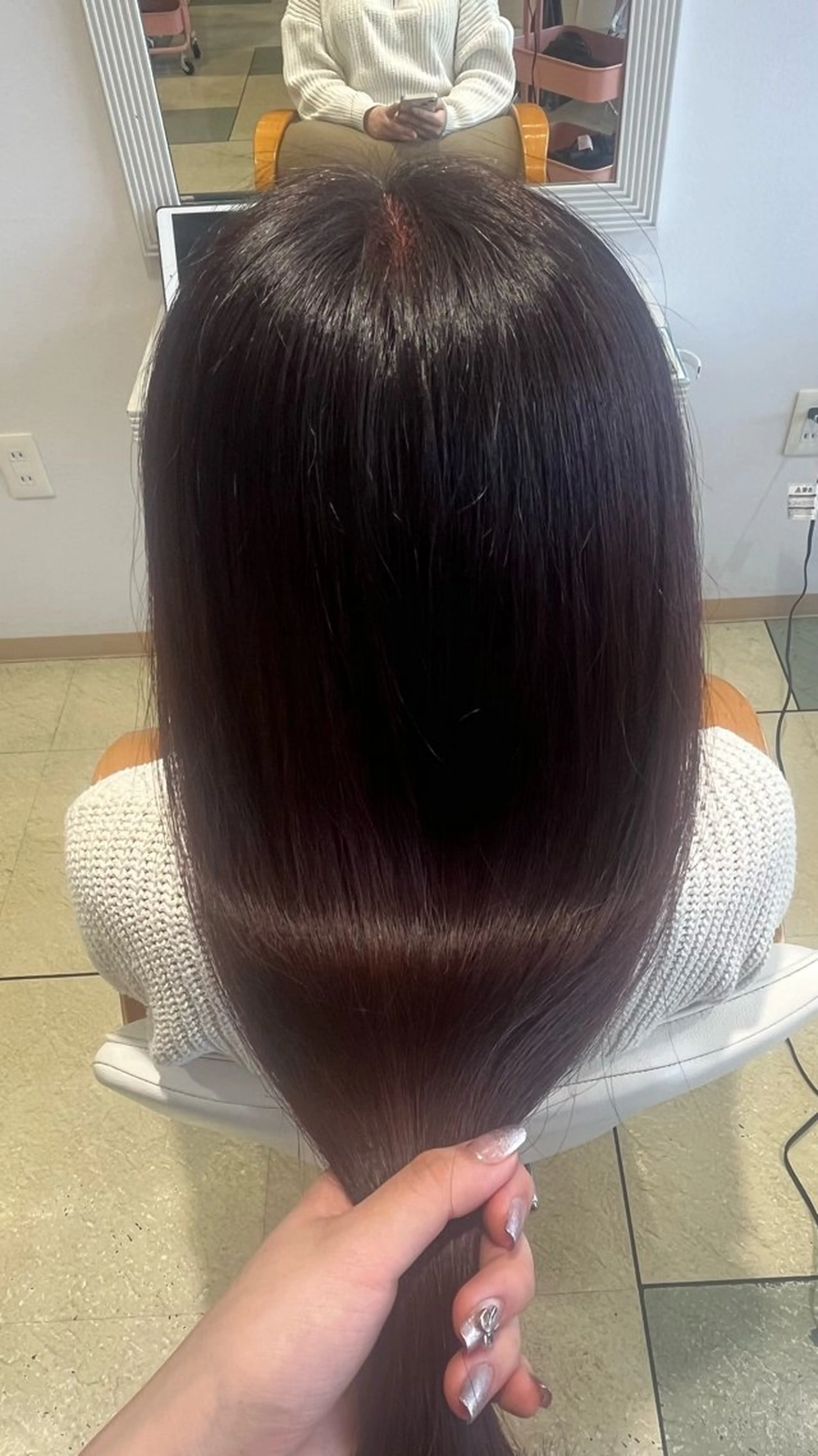 ロング カラー レッドカラー ベージュカラー⌇﻿ くびれヘア.𐙚心音のヘアスタイル