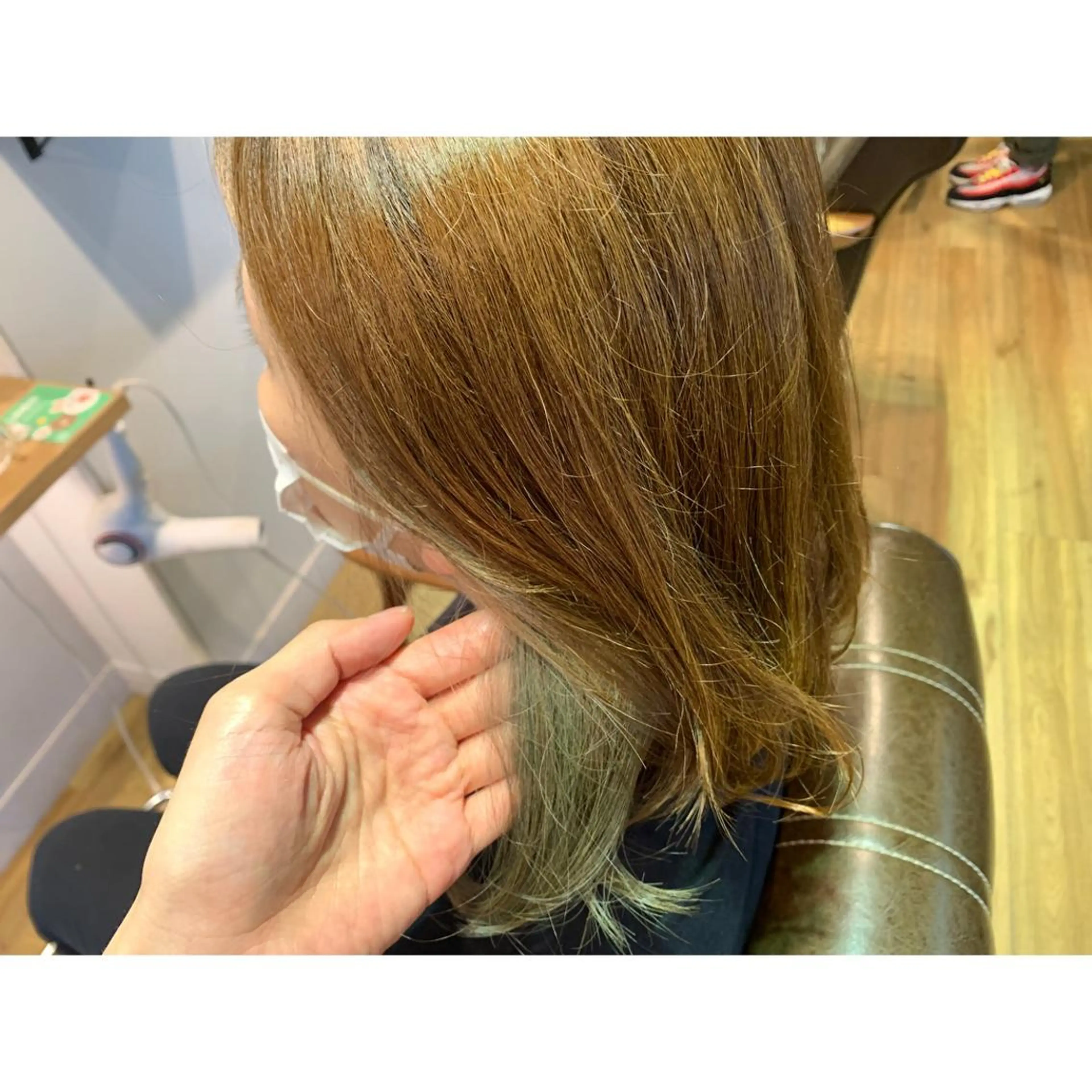 ミディアム カラー ヘアカラー トリートメント ツキダテ ユイのヘアスタイル