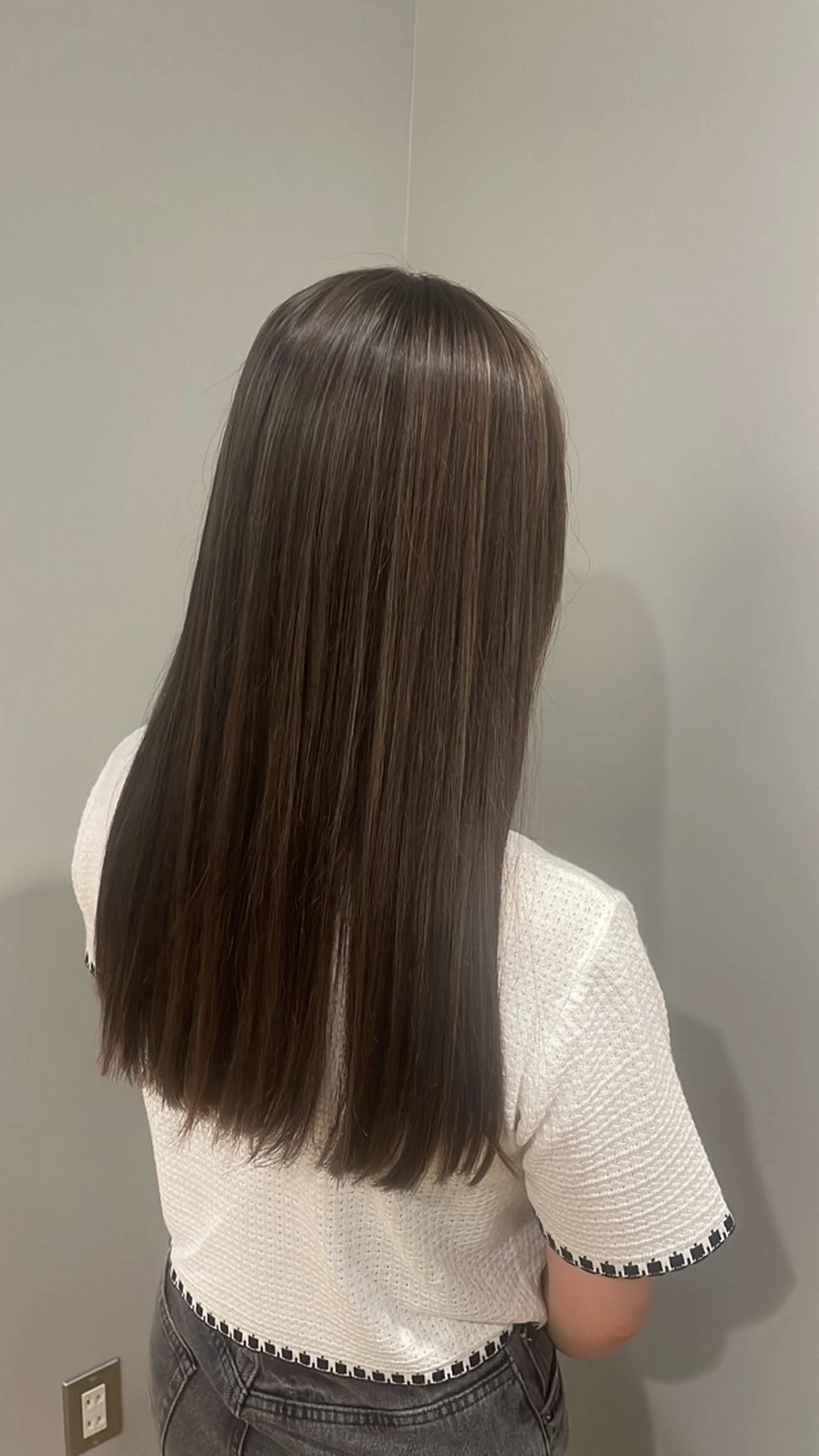 ロング カラー ハイライトカラー ハイライト hair lanish 流山セントラルパーク店所属・渋谷 夏稀のヘアスタイル