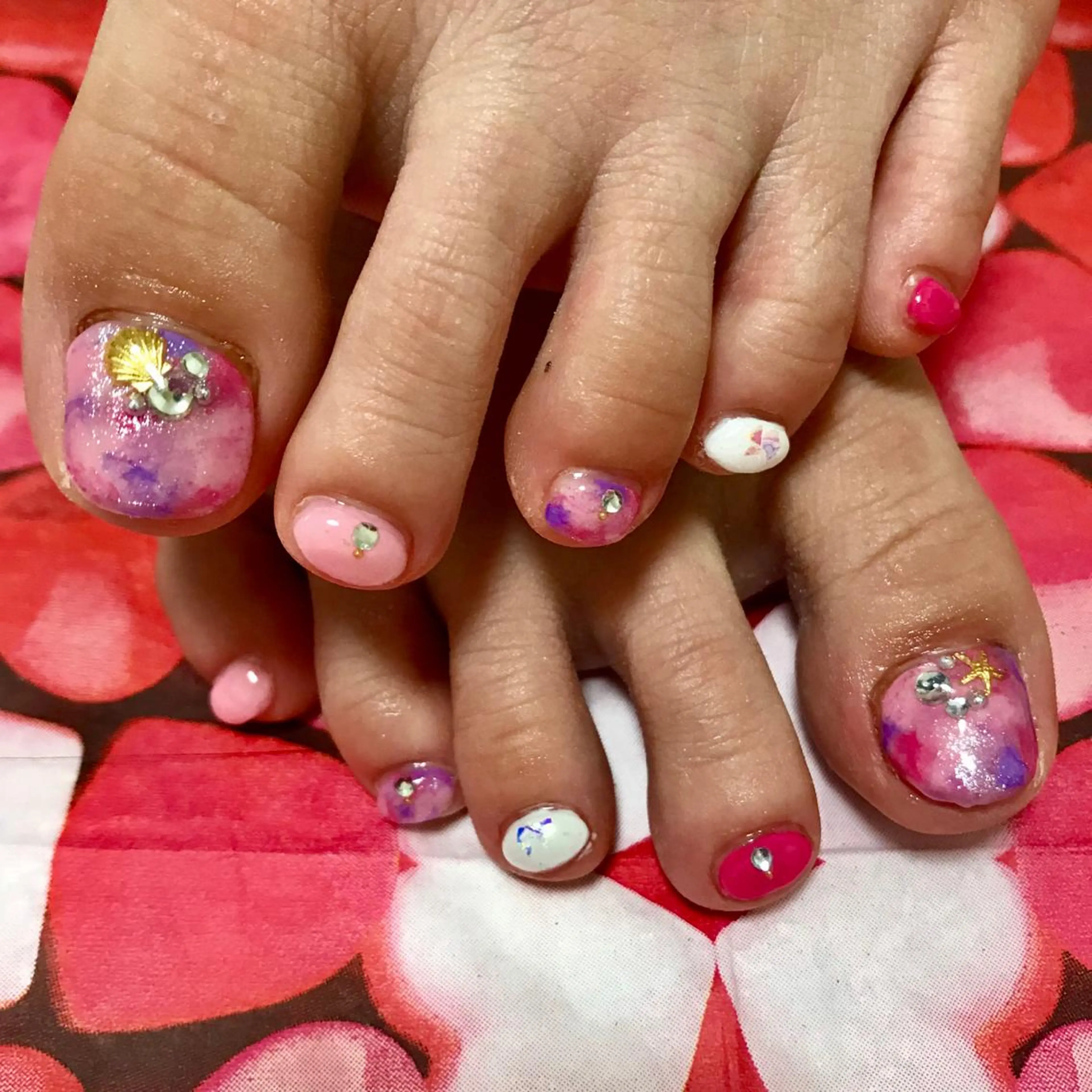 ネイル LOVEnail tomoのネイルデザイン