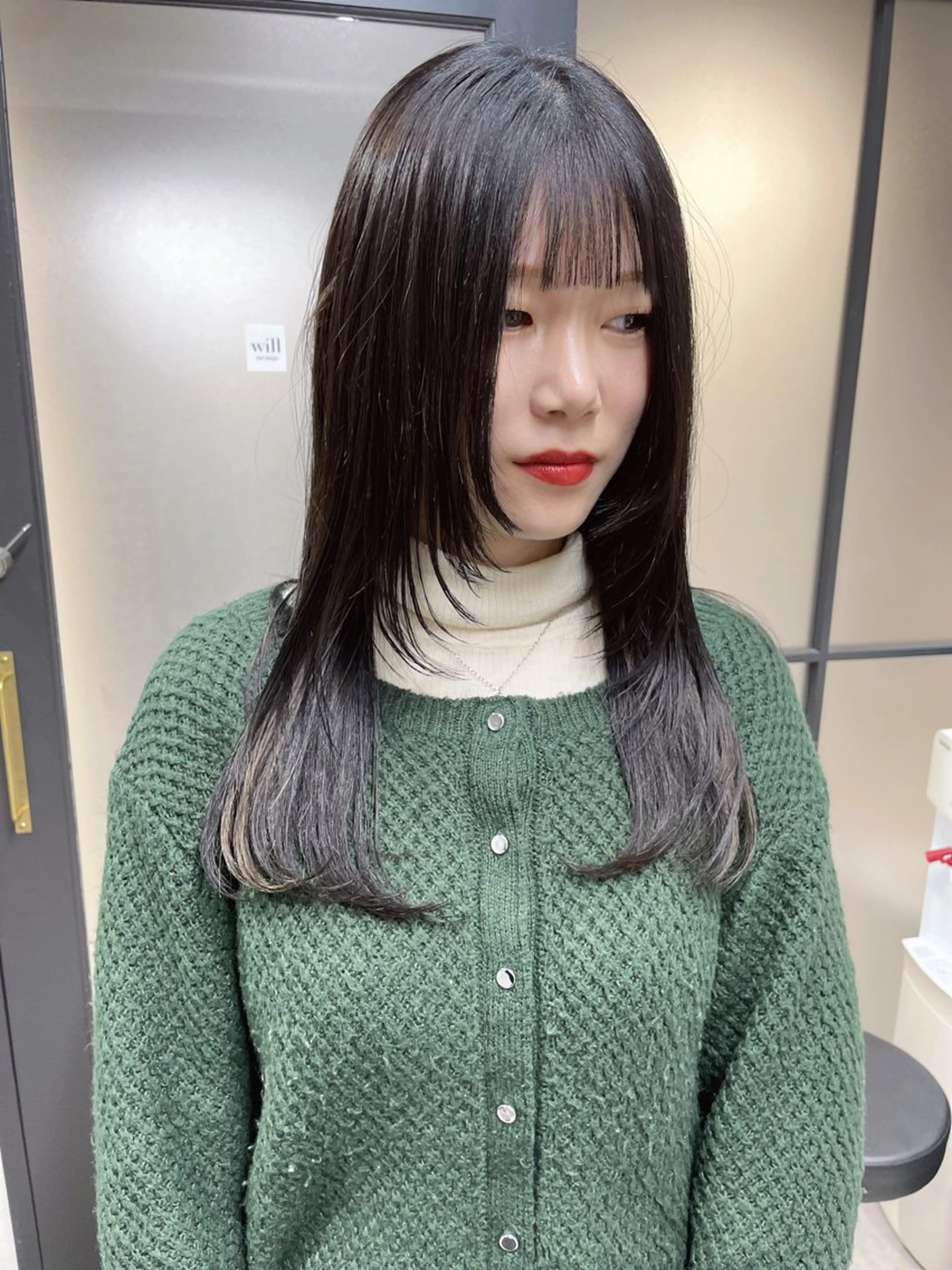 ロング カット 🌸インナーカラー 🌸藤井春華のヘアスタイル