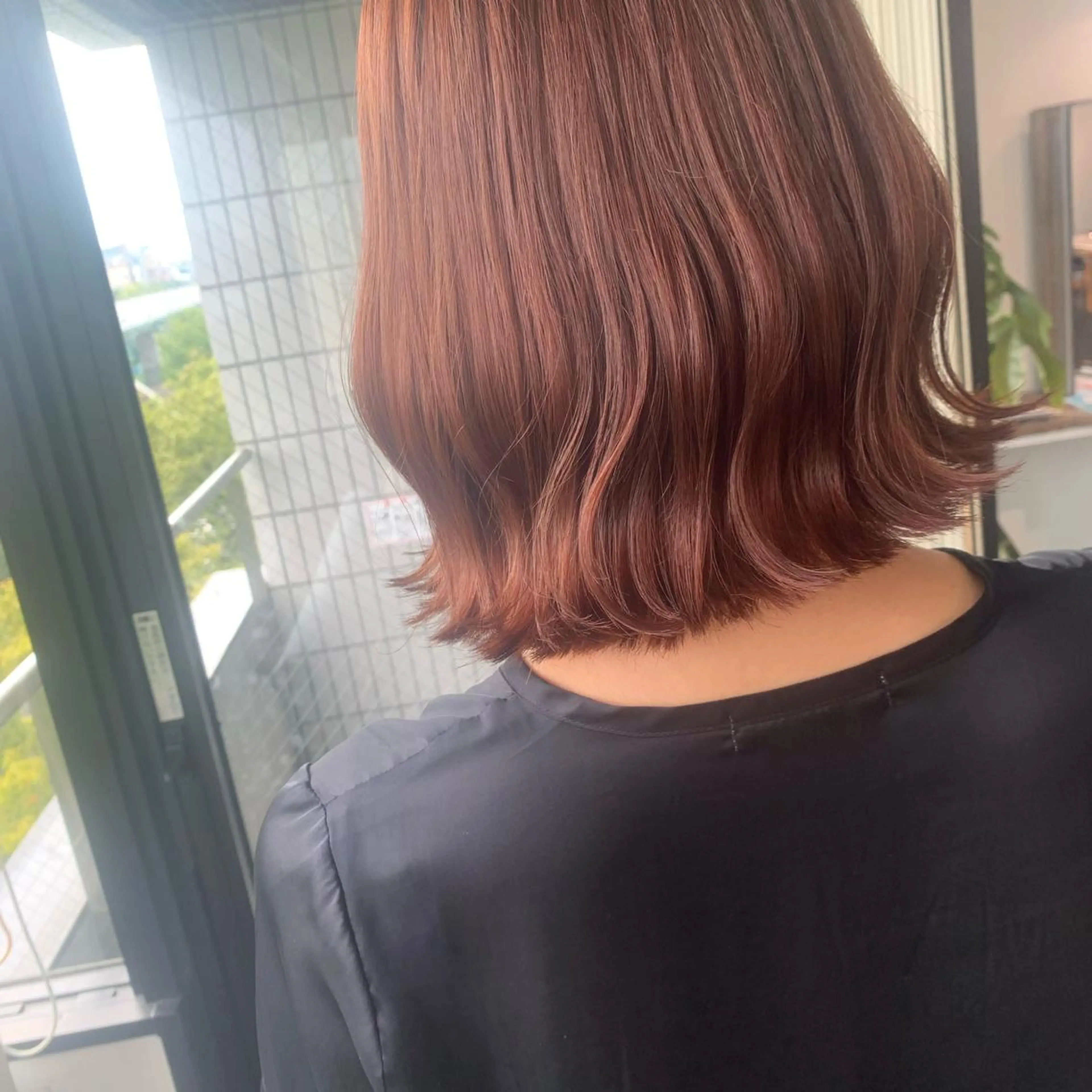 ミディアム カット ヘアカラー トリートメント etore 矢場町 南沙希のヘアスタイル