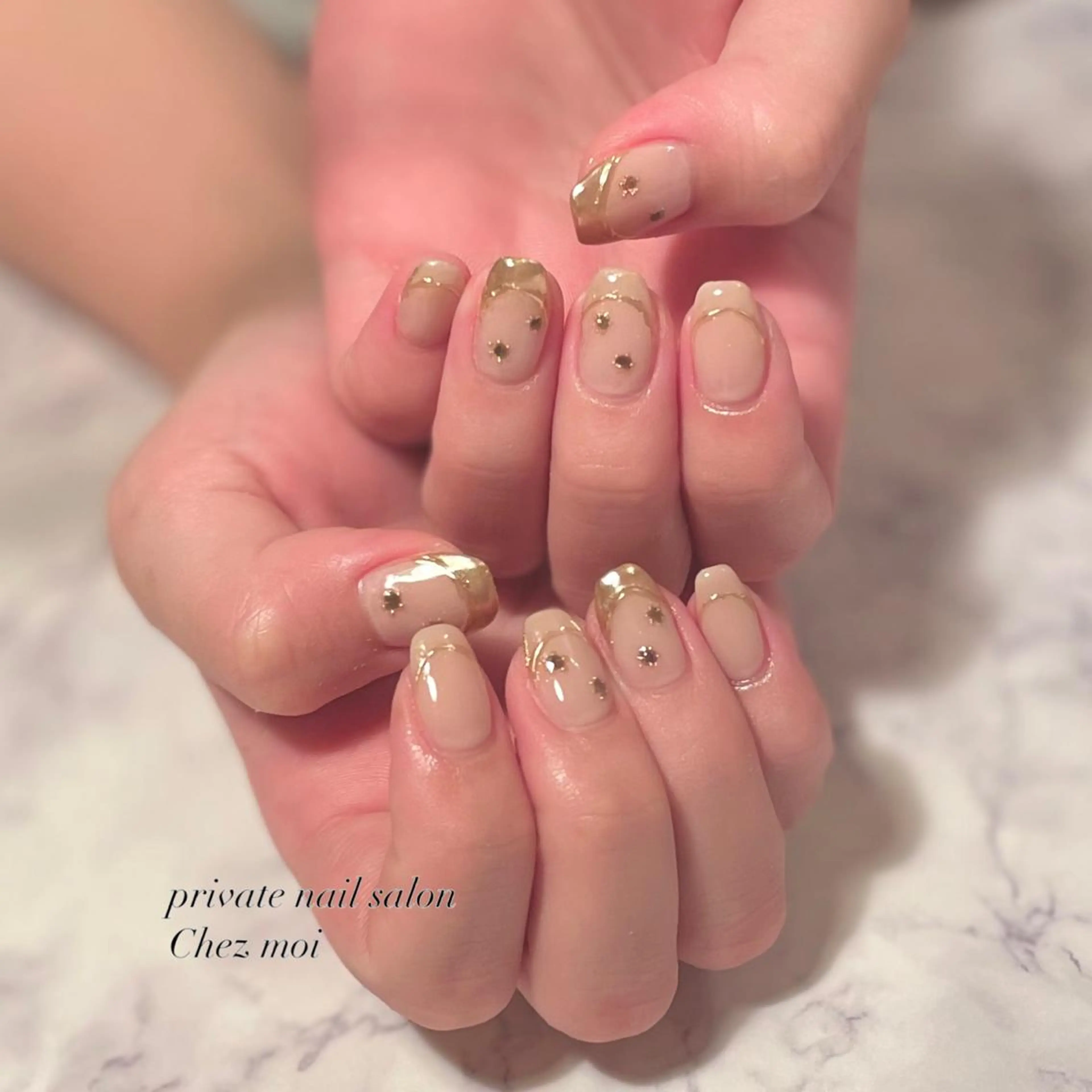 ネイル フレンチネイル ミラーネイル 持ち込み KOMINE TOMOKOのネイルデザイン