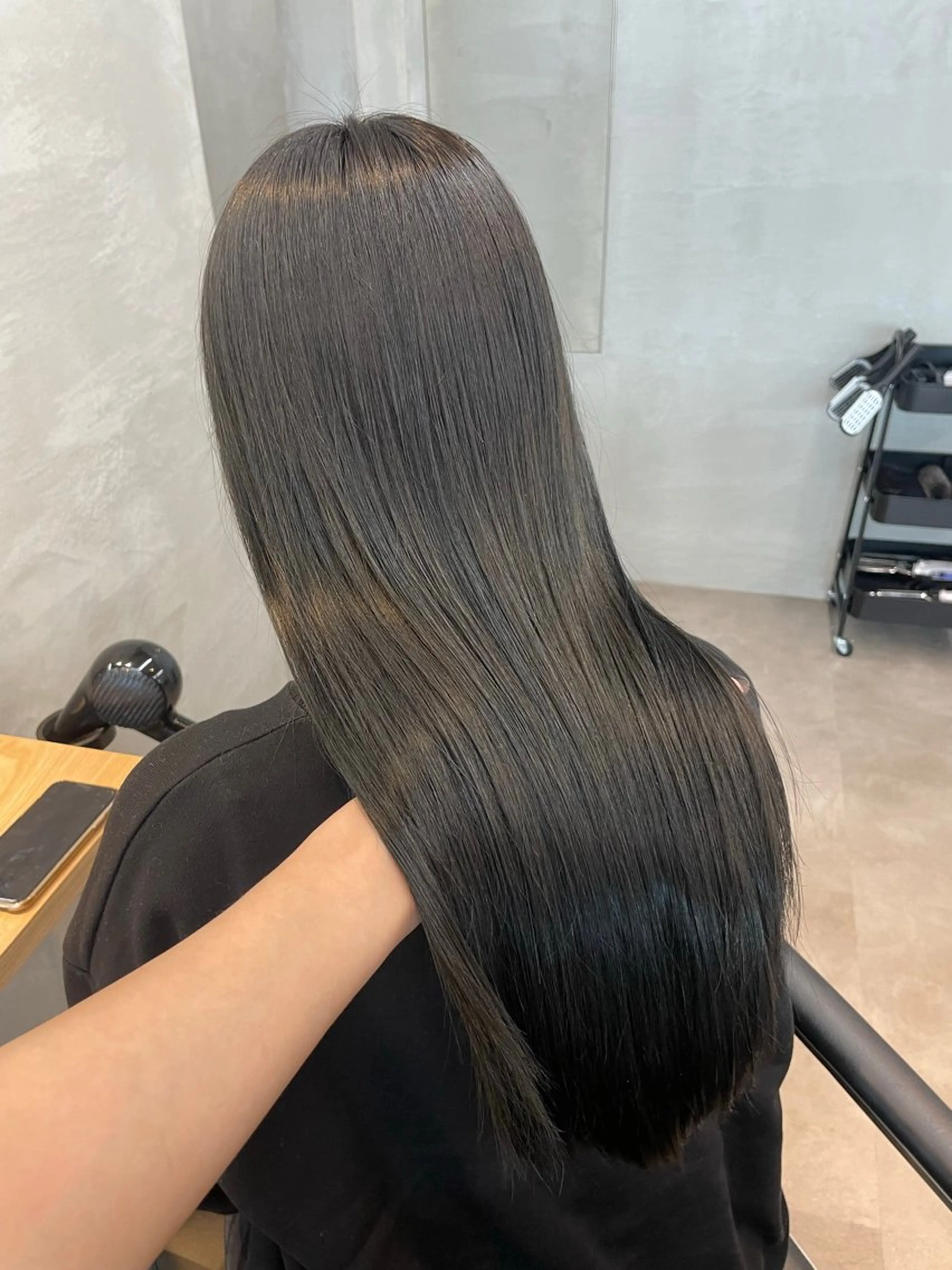 カット+縮毛矯正+うる艶トリートメント🫧の写真