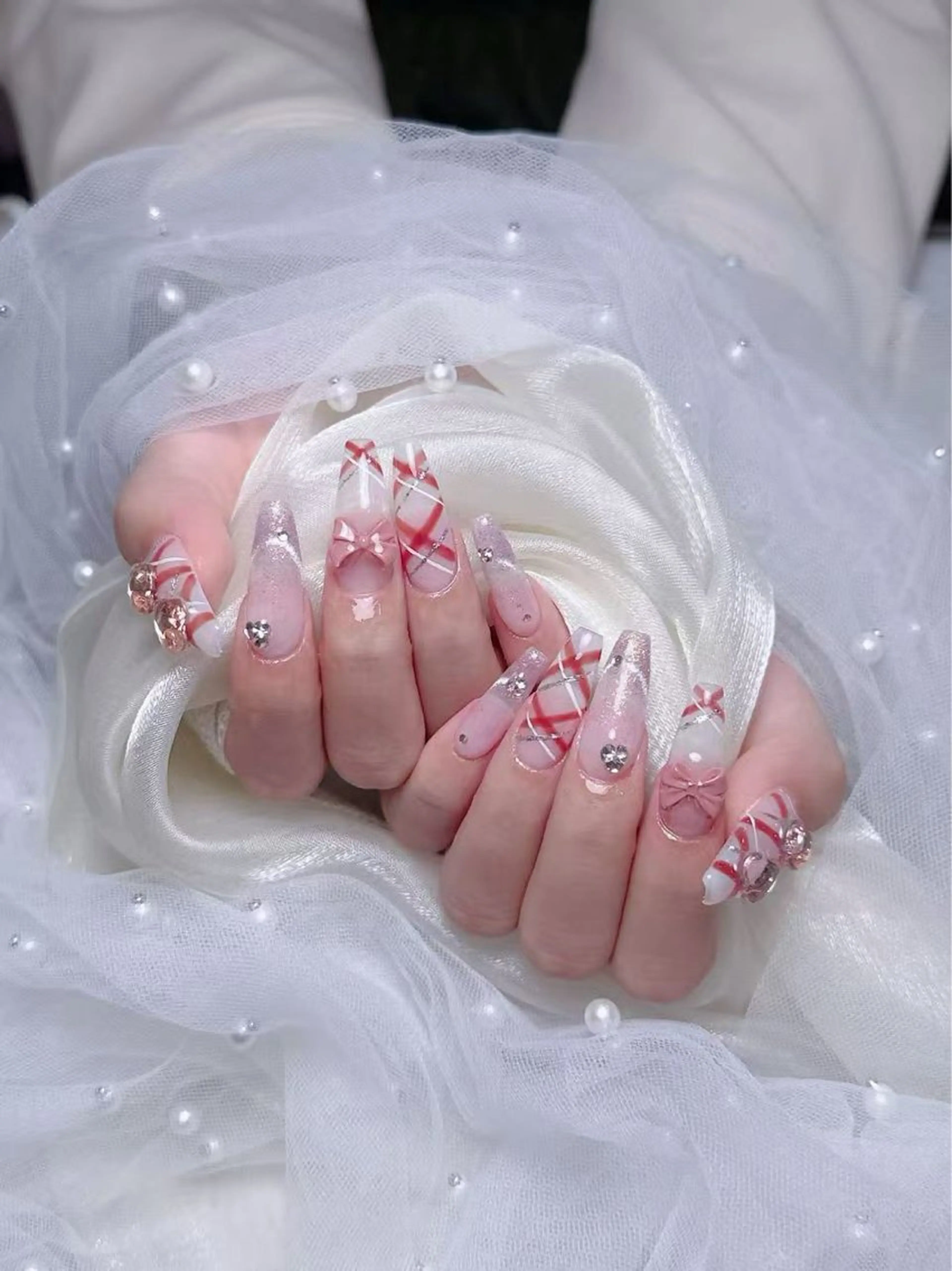 ネイル 長さ出し フレンチネイル ジェルネイル ガラスフレンチ 韓国ネイル HD Studioのネイルデザイン