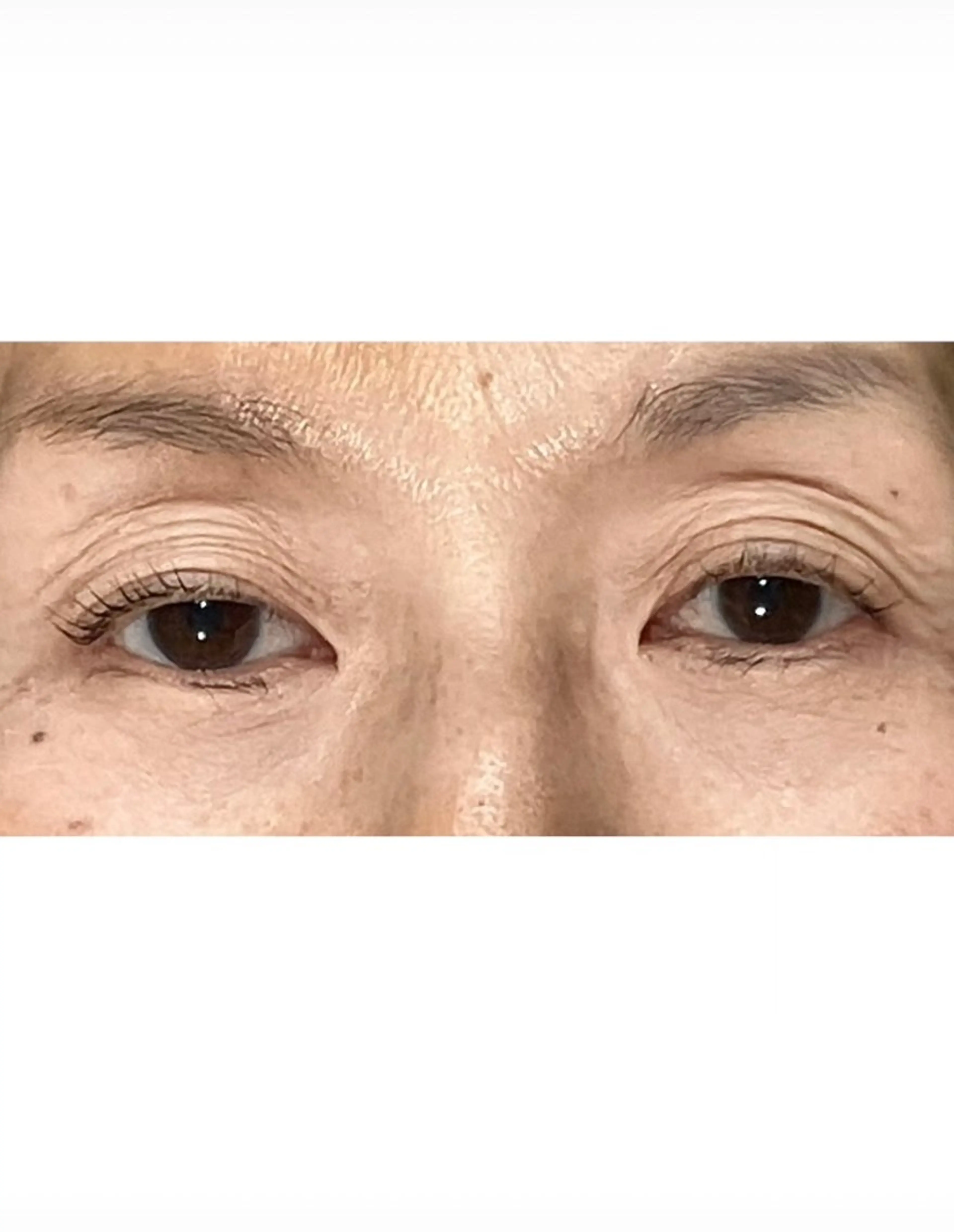 マツエク・マツパ マツパ まつげパーマカラー モデルBAGUS凜華のヘアスタイル