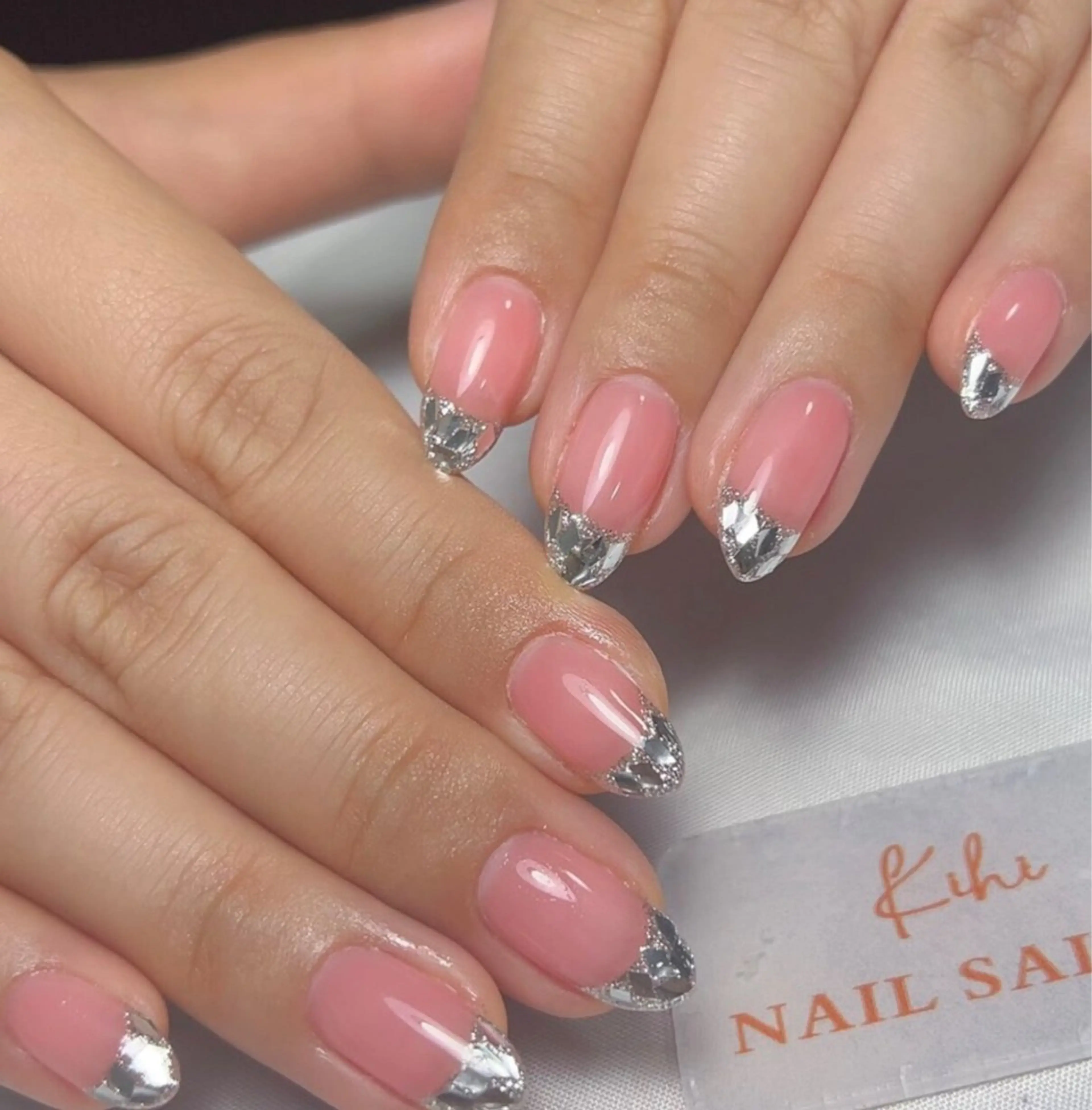 ネイル アートネイル フレンチネイル ジェルネイル グラデーション 韓国ネイル 村中 ハナのネイルデザイン