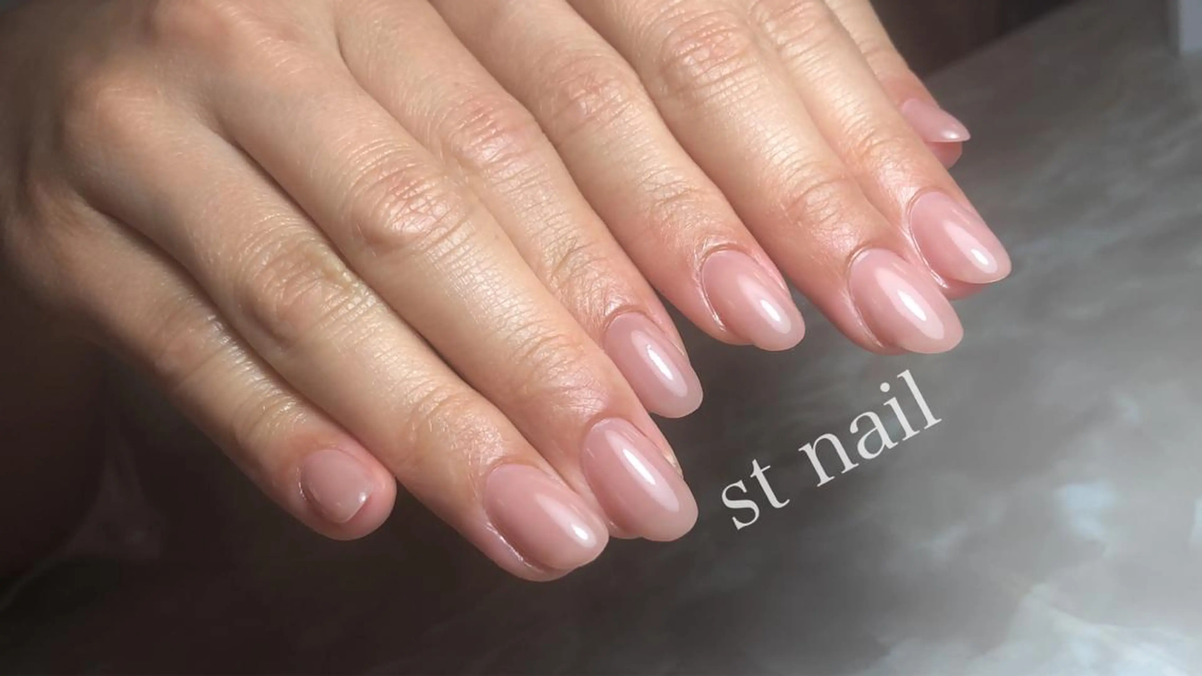 ネイル オフィスネイル シンプルネイル ストーンネイル st nailのネイルデザイン