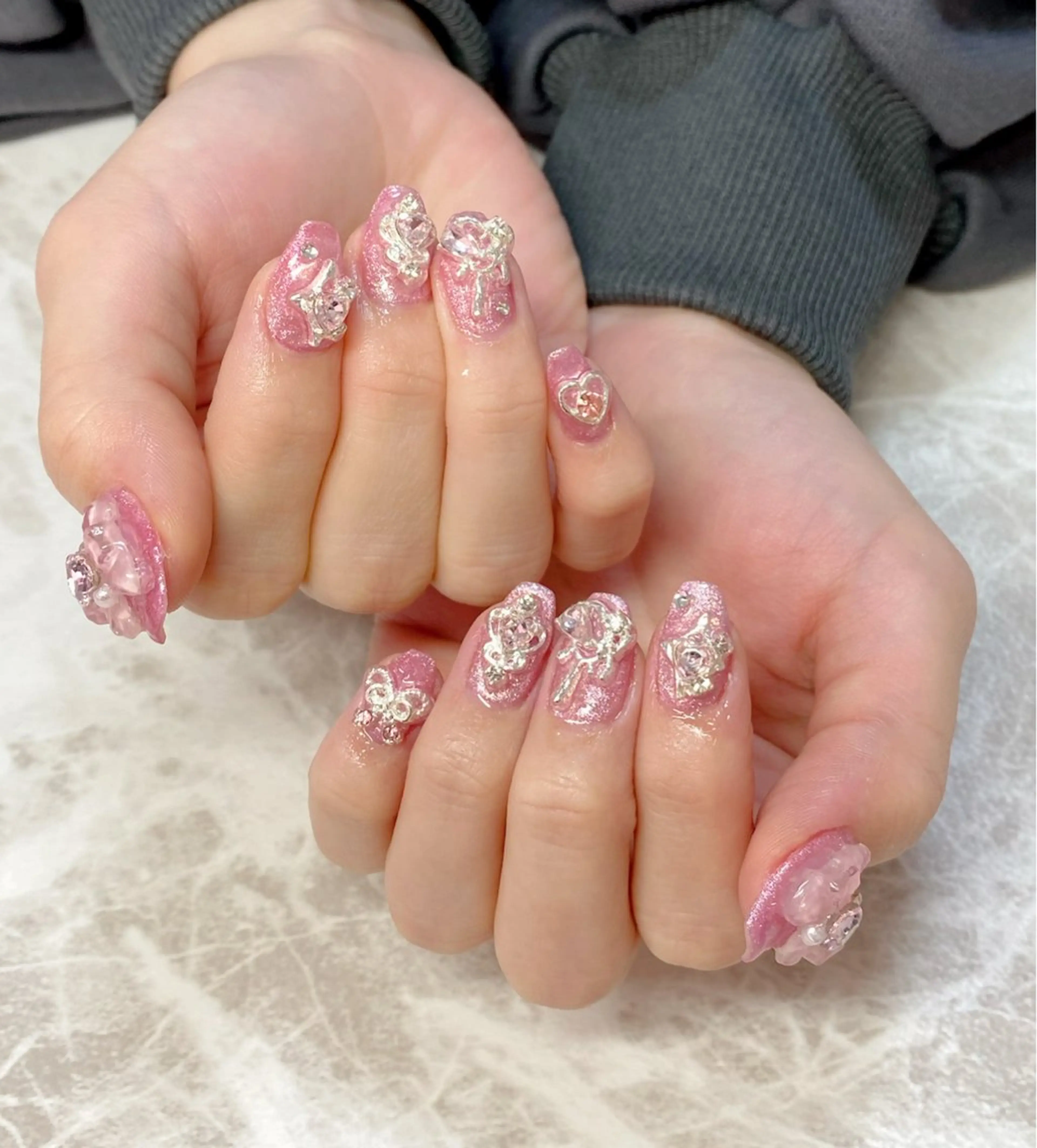 ネイル ハンドネイル ゆぴねいる所属・ゆぴねいる yupinailのネイルデザイン