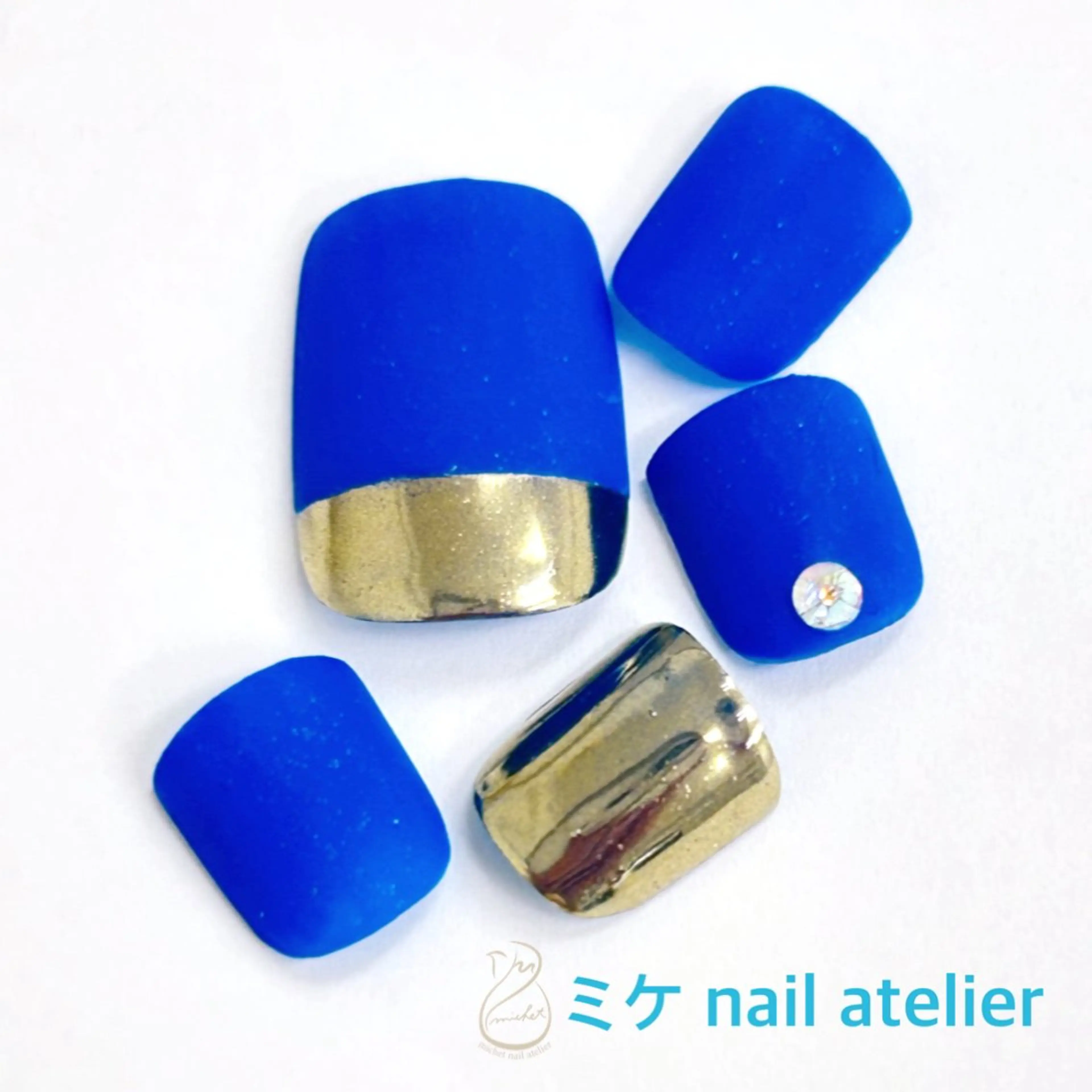 ネイル アートネイル ブルー フットネイル ジェルネイル ゴールド フットネイル h. rikaのネイルデザイン