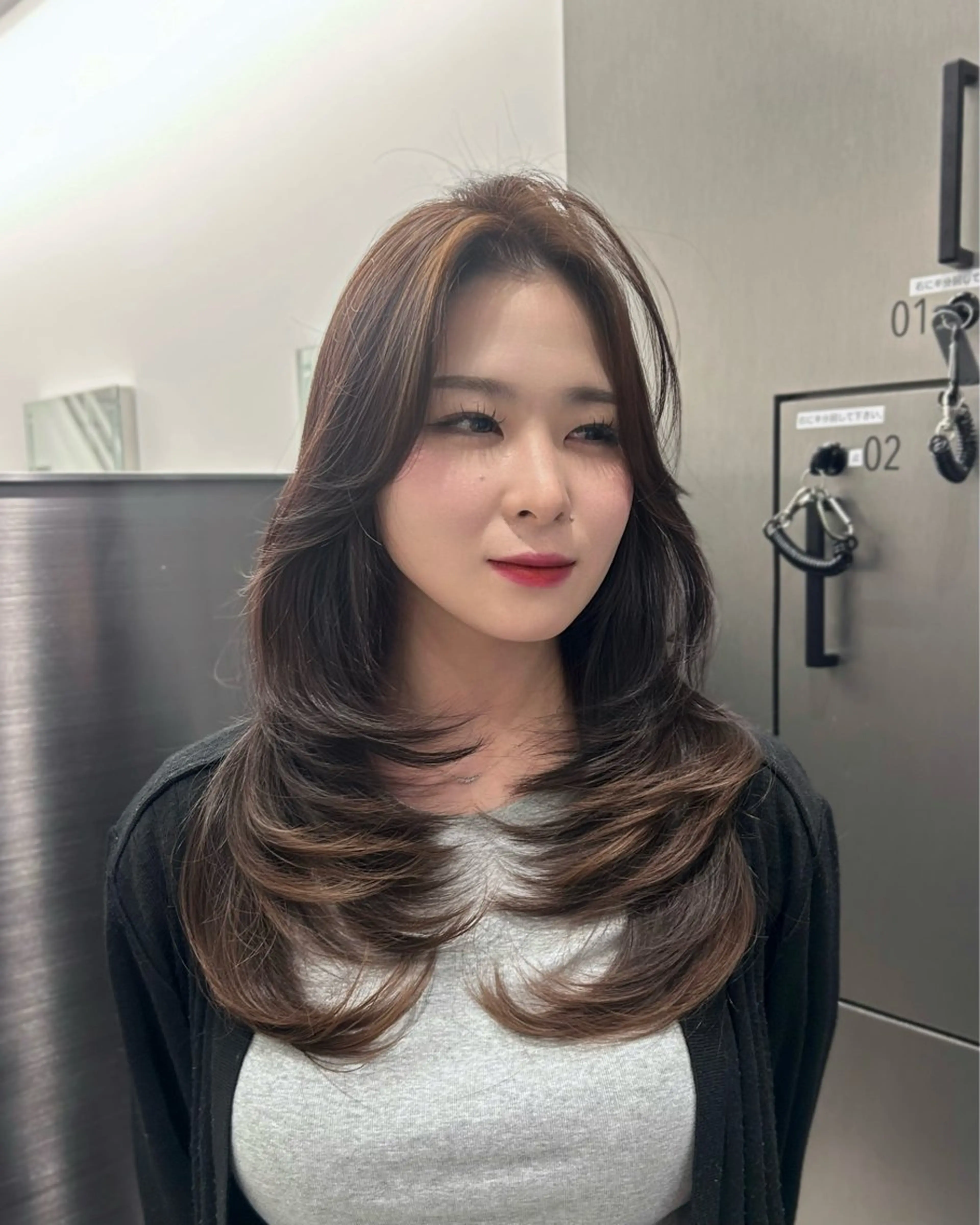 ロング レイヤーカット 大人レイヤー/艶美髪 🇺🇸TOMONAのヘアスタイル