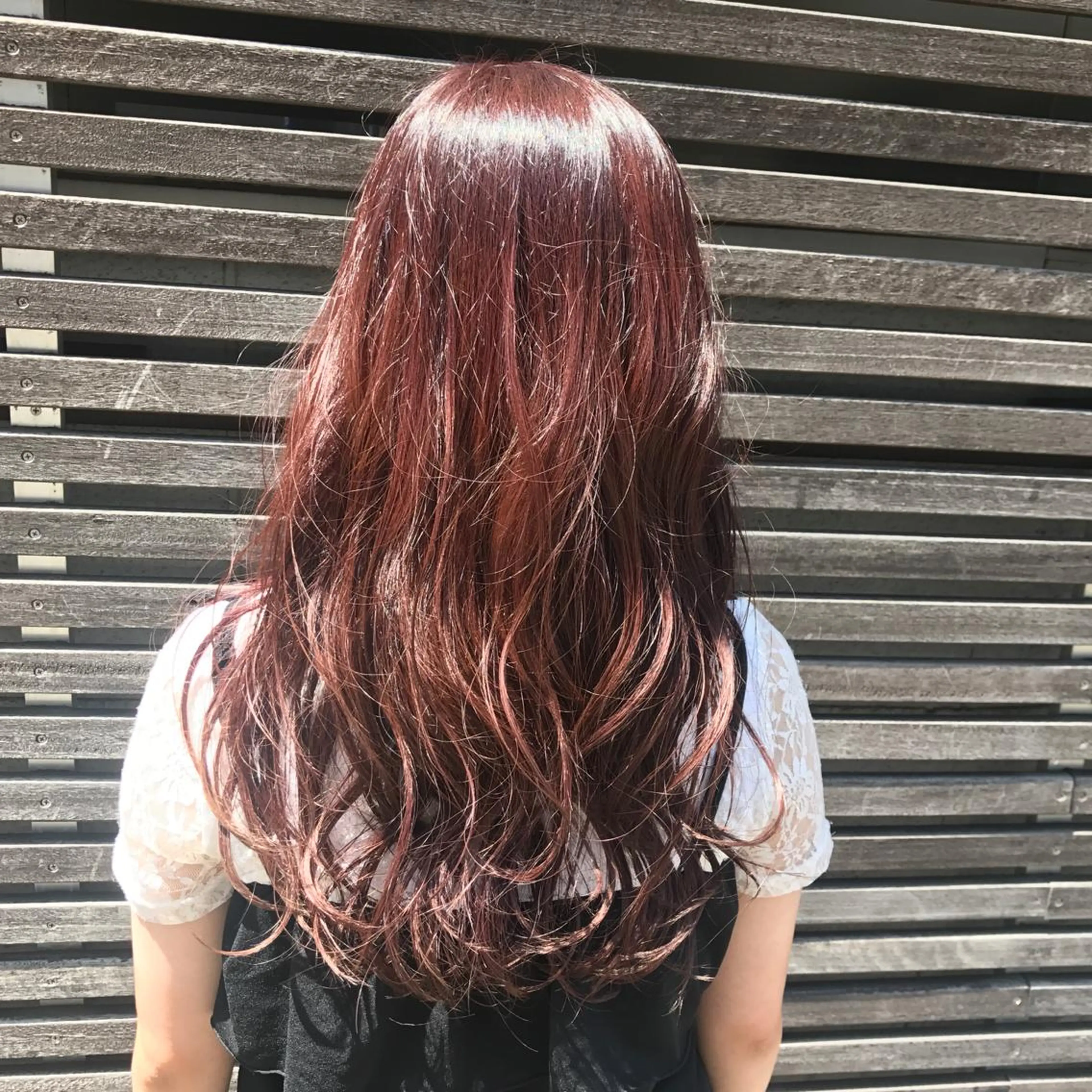 ロング カラー アッシュ イルミナカラー Oasis GaRDEN 横浜店所属・🌼愛されヘア🌼 篠原優菜のヘアスタイル