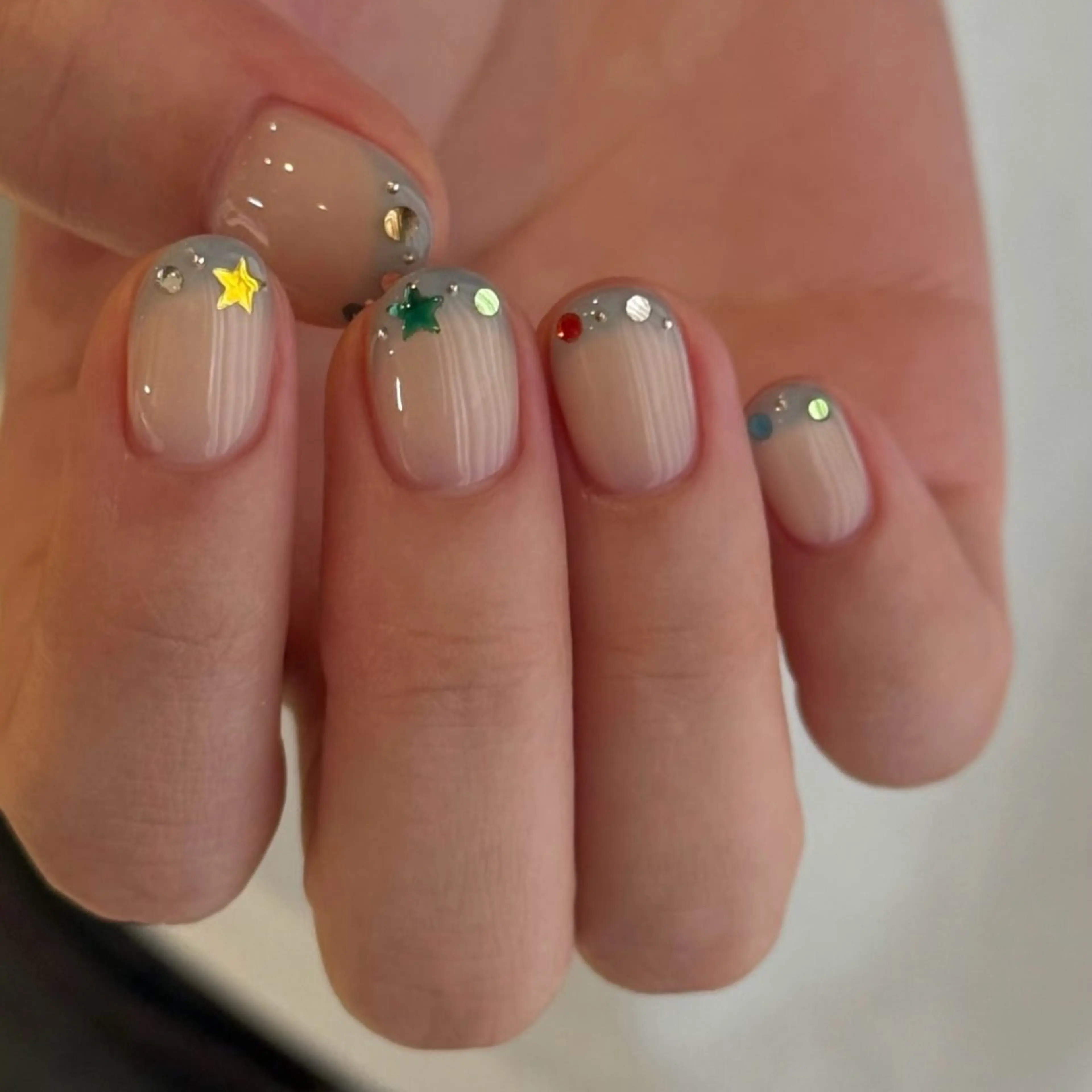 ネイル GO TODAY シェアサロン 原宿Riora店所属・nail｡𖦹° KARINのネイルデザイン