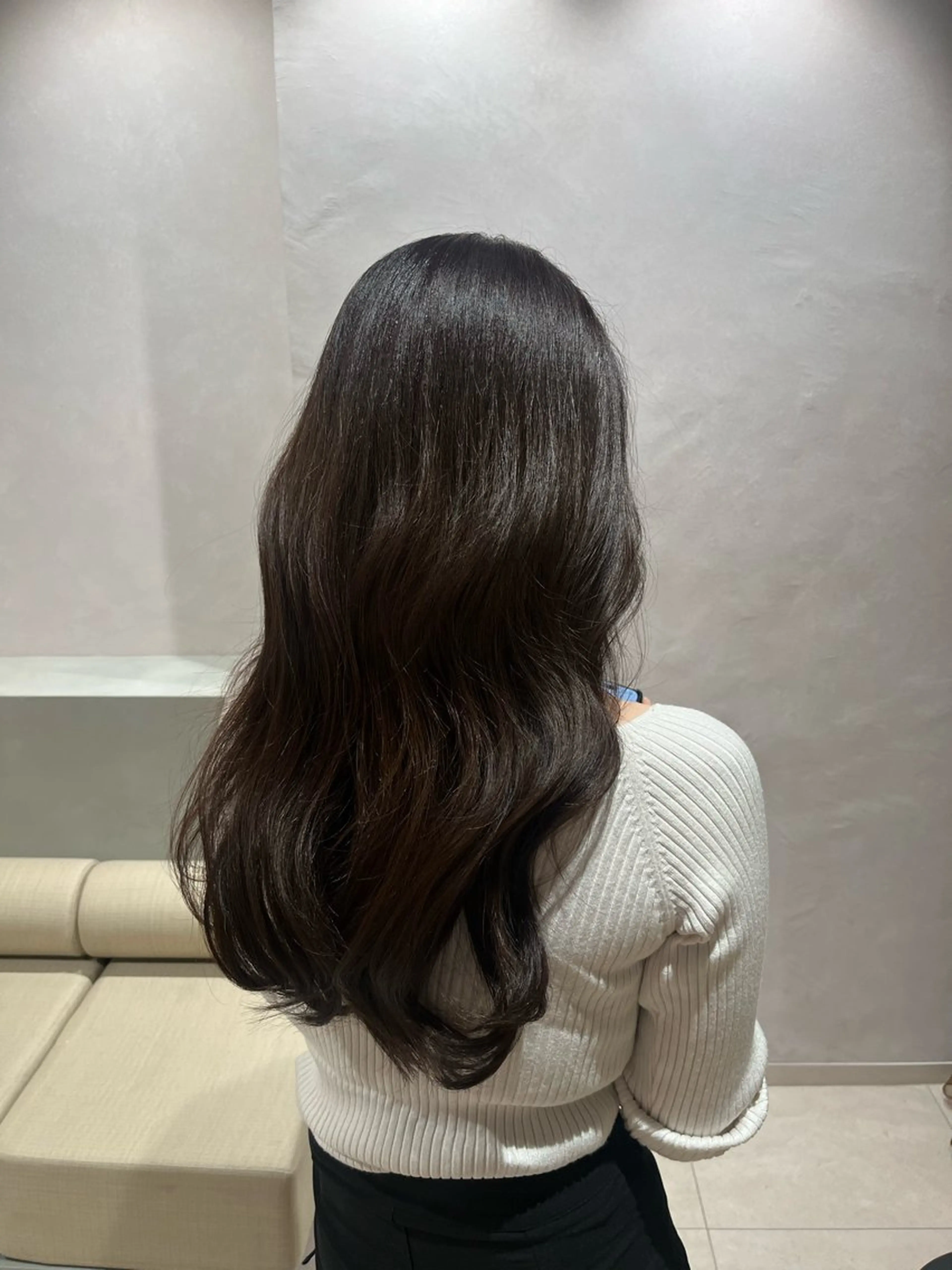 ロング manami/ レイヤー/小顔カットのヘアスタイル