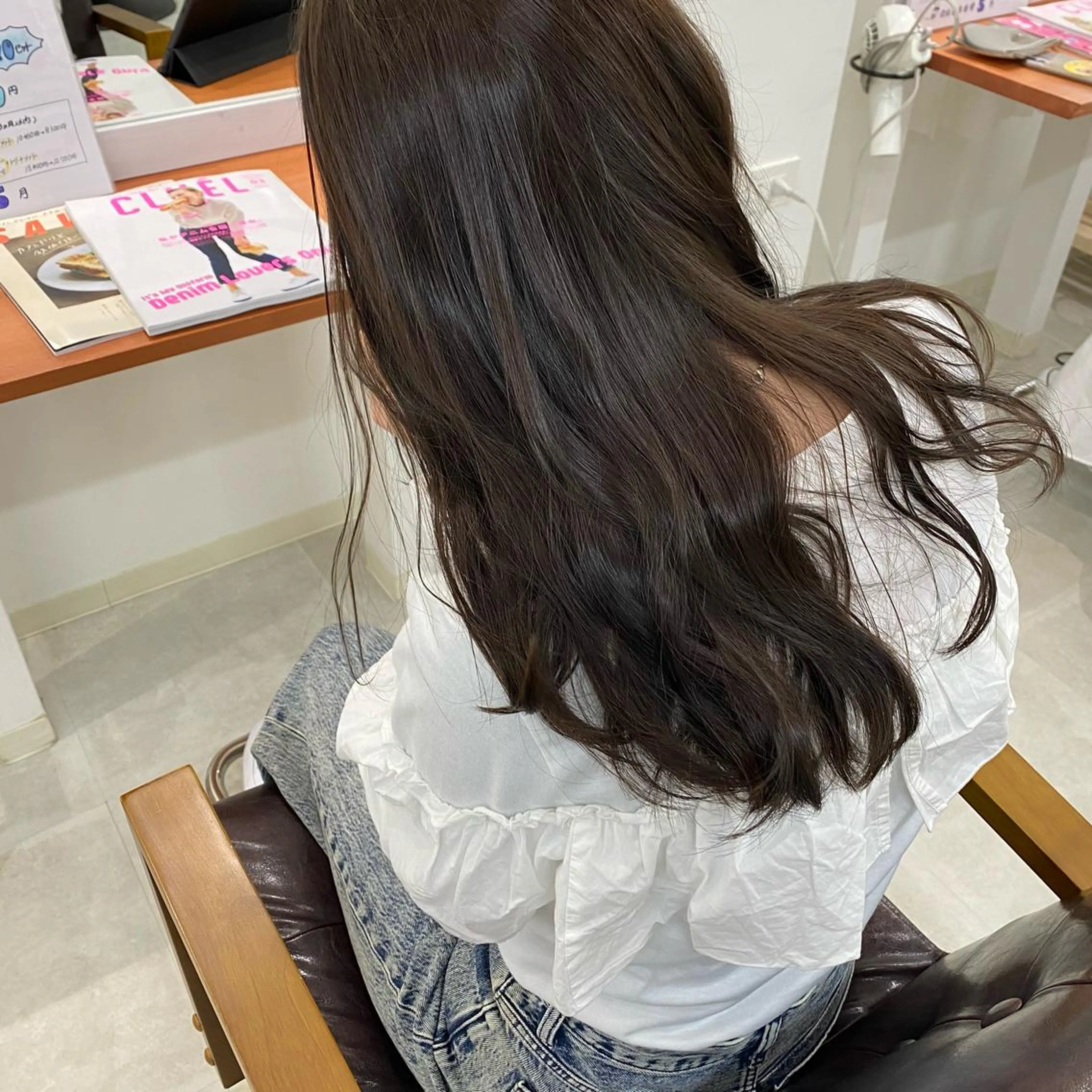 ロング 川野 彩海のヘアスタイル