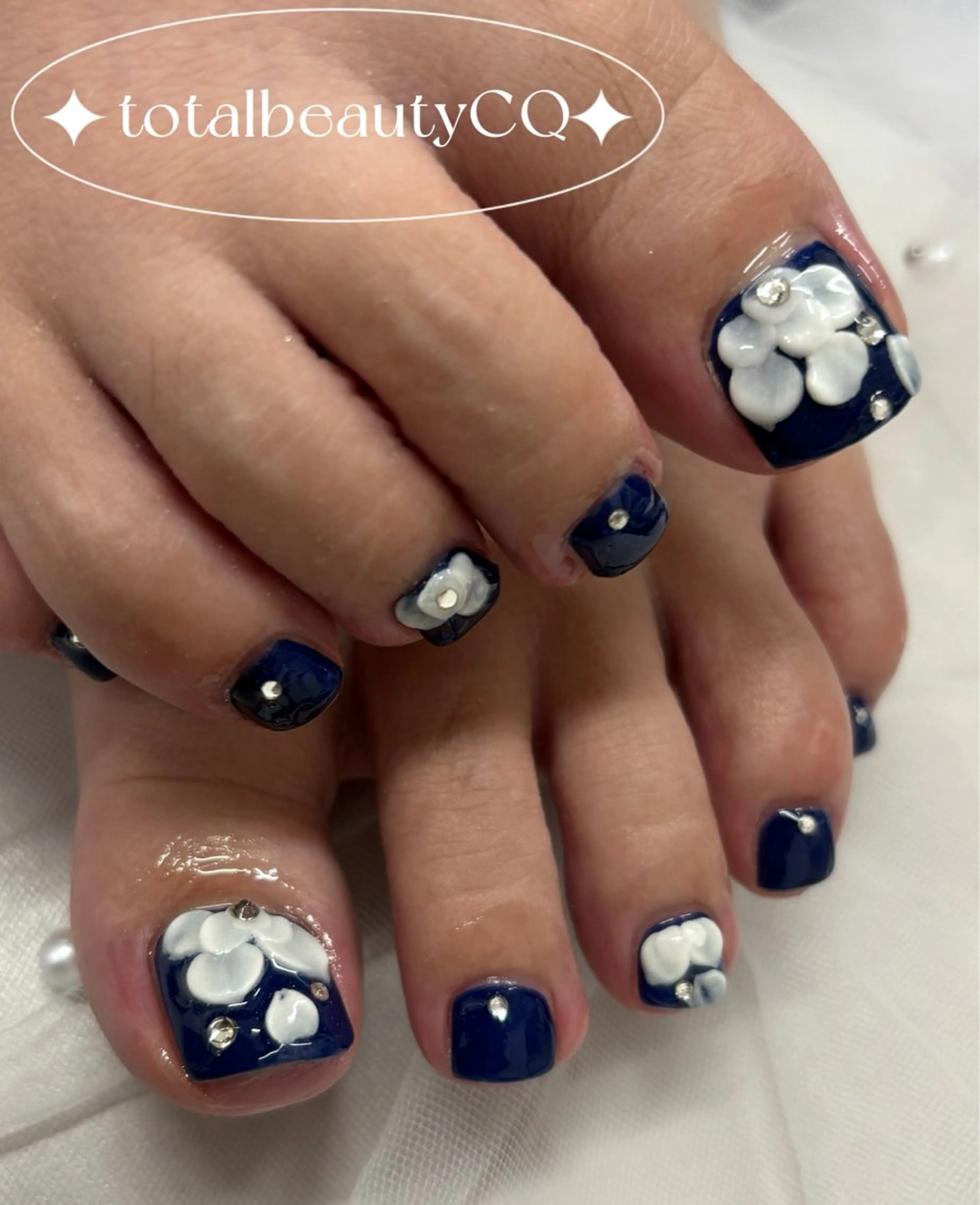 ネイル フットネイル トータルビューティー CQのネイルデザイン