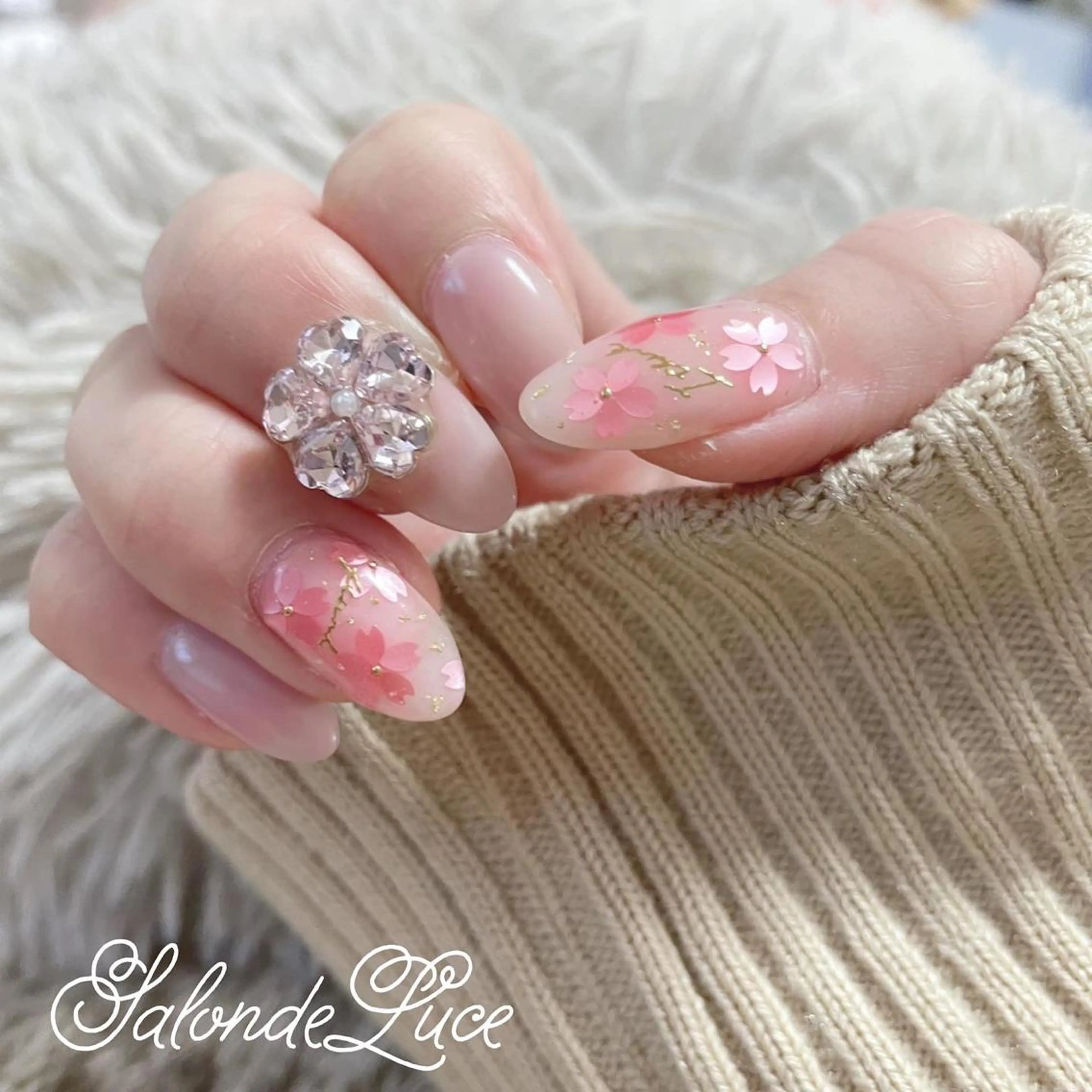 ネイル 桜ネイル Salon de Luceのネイルデザイン