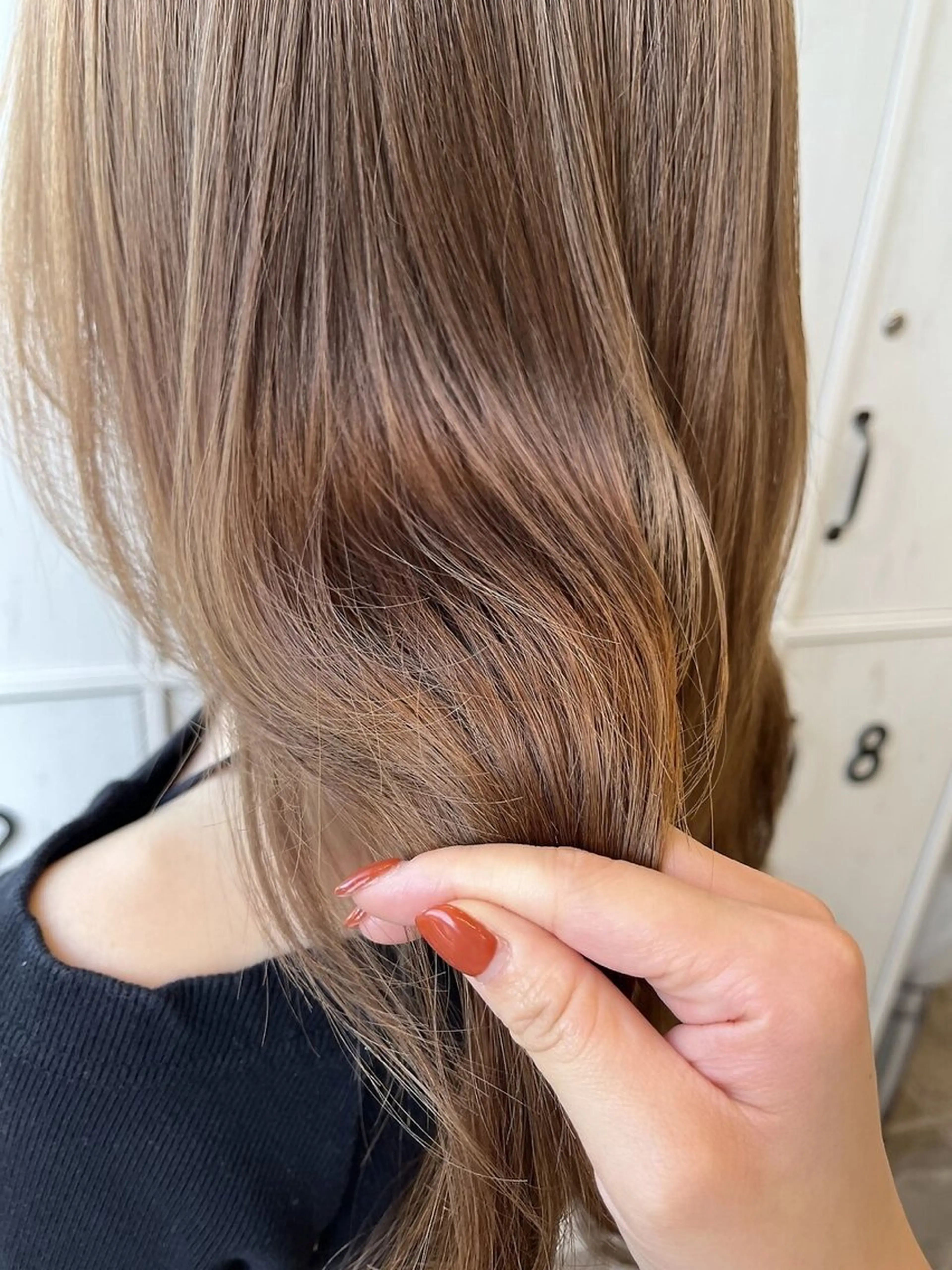 ロング カラー ルプラボウ 尾関　唯那のヘアスタイル