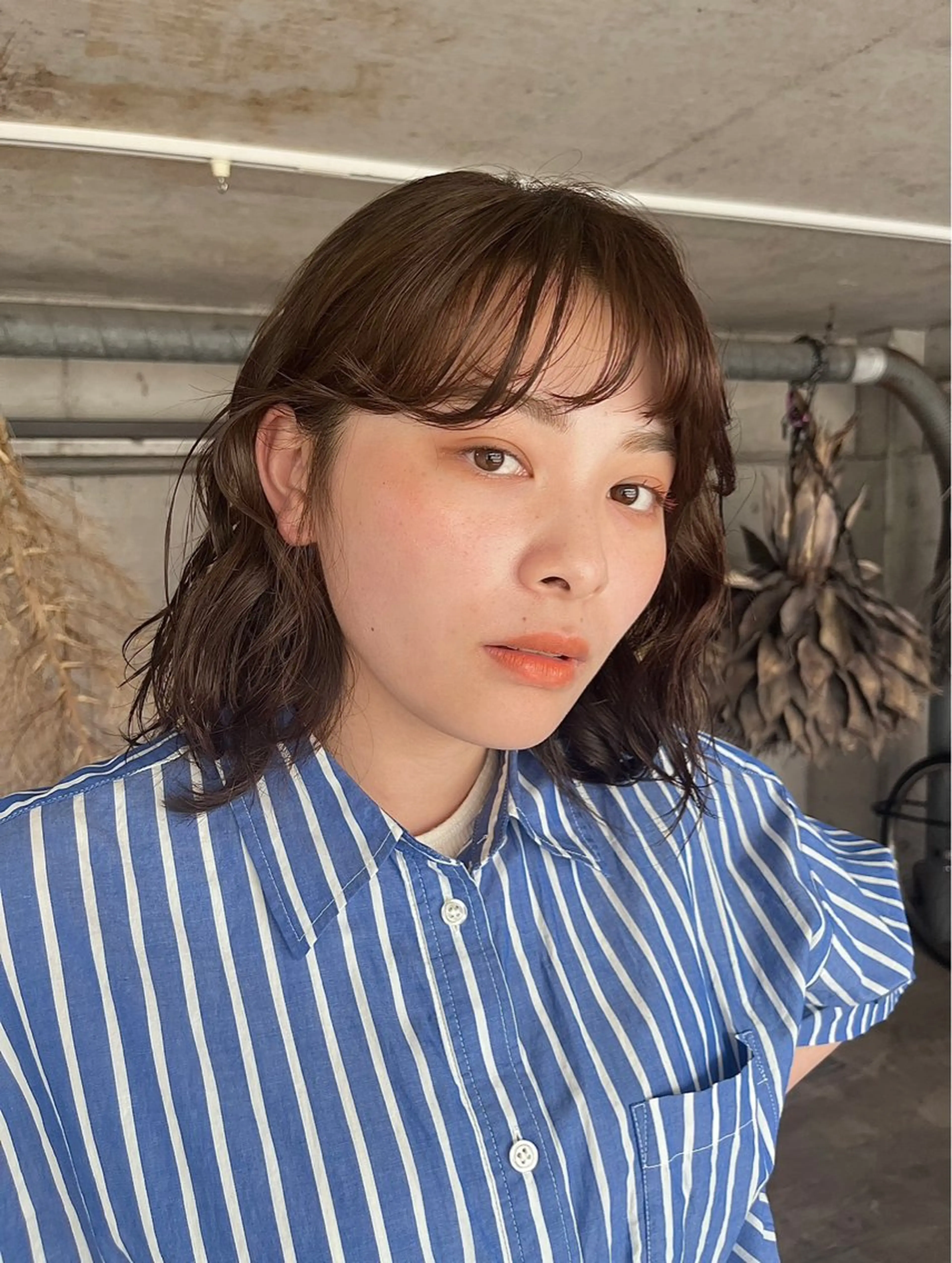 ミディアム パーマ ミディアムパーマ 阿久津真衣 似合わせカットのヘアスタイル