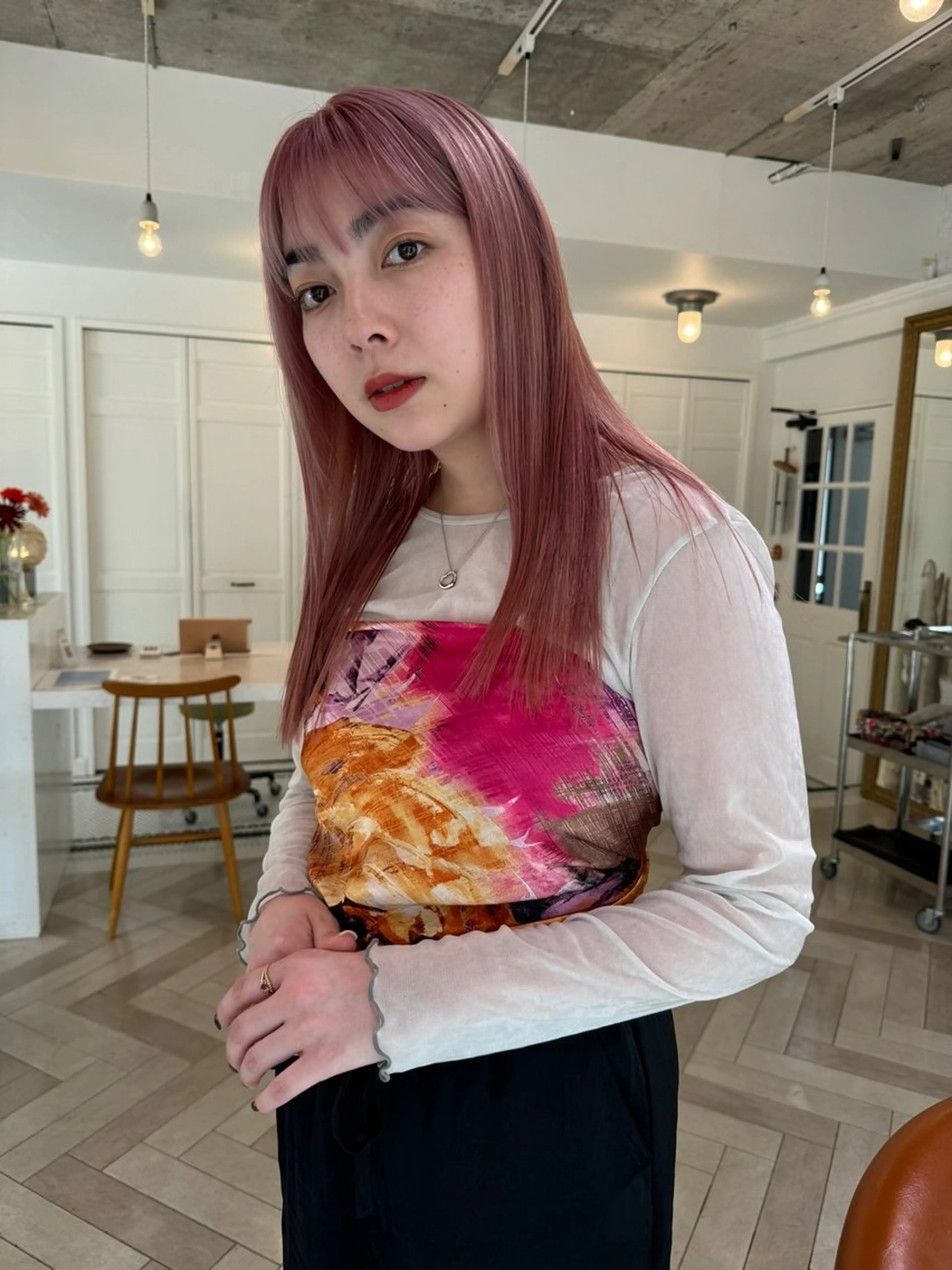 カラー ヘアカラー ブリーチカラー🎀 韓国風/寺門美優のヘアスタイル