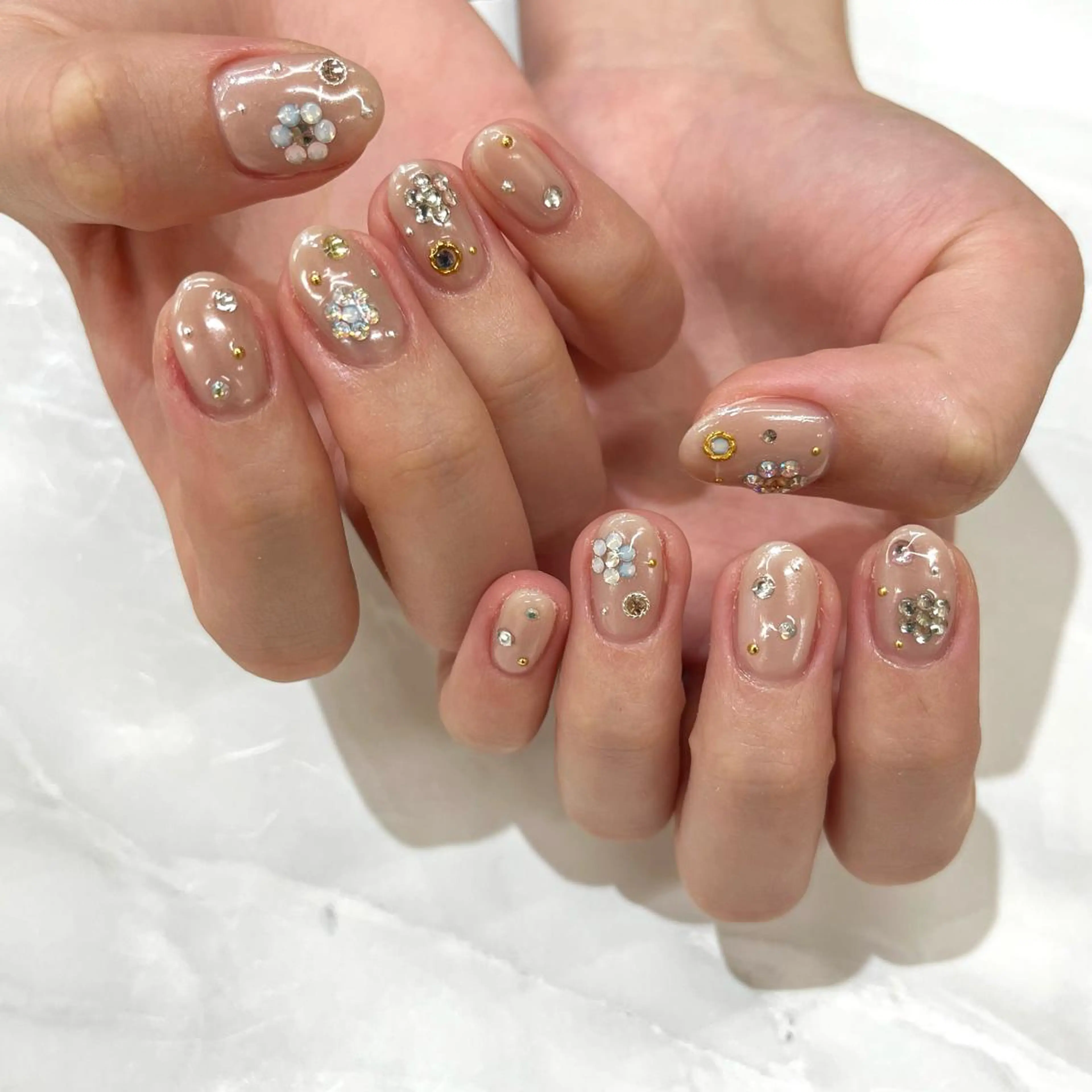 ネイル ストーンネイル KODA308 Saoriのネイルデザイン