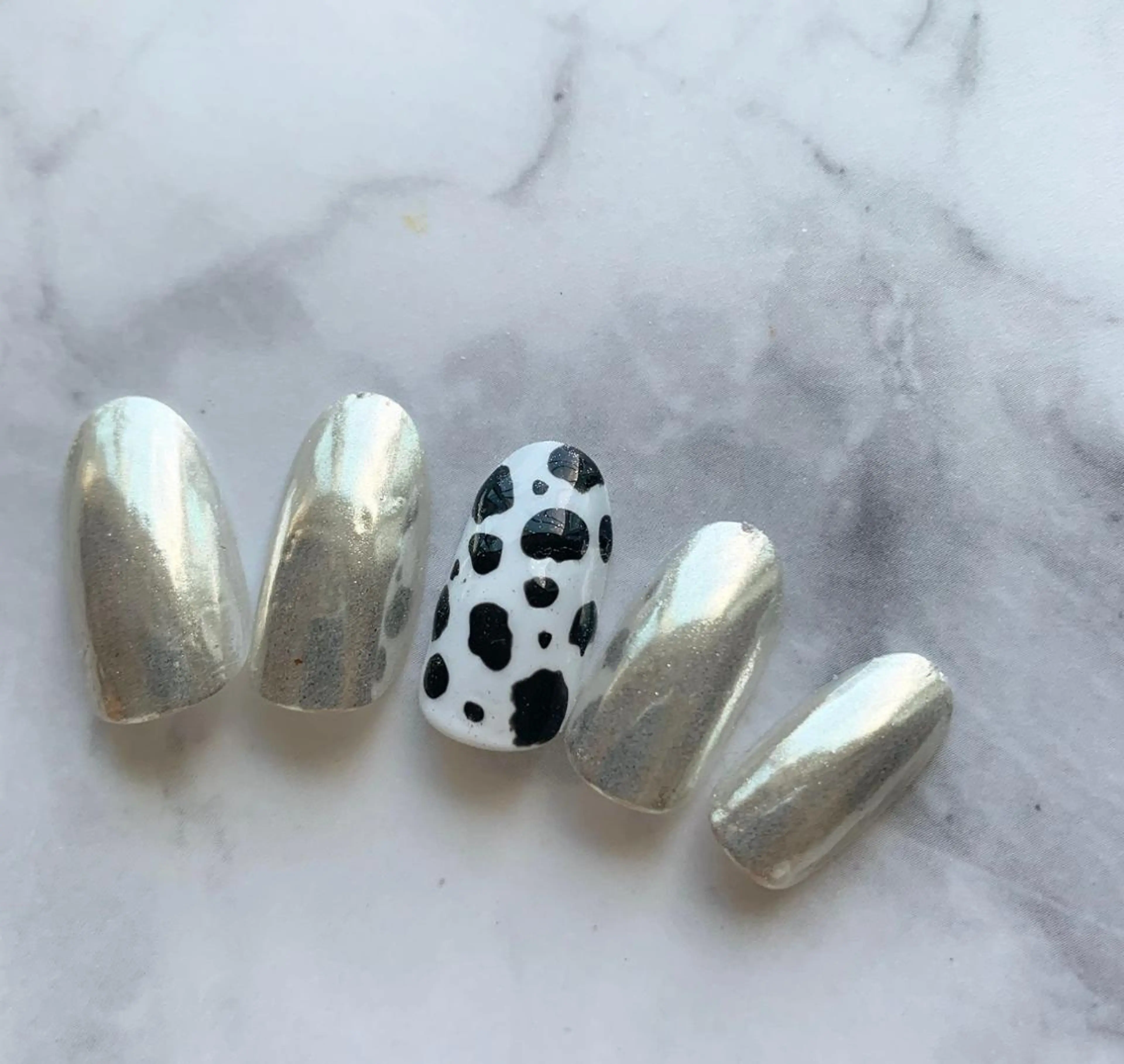 ネイル 駒月 明日香のネイルデザイン