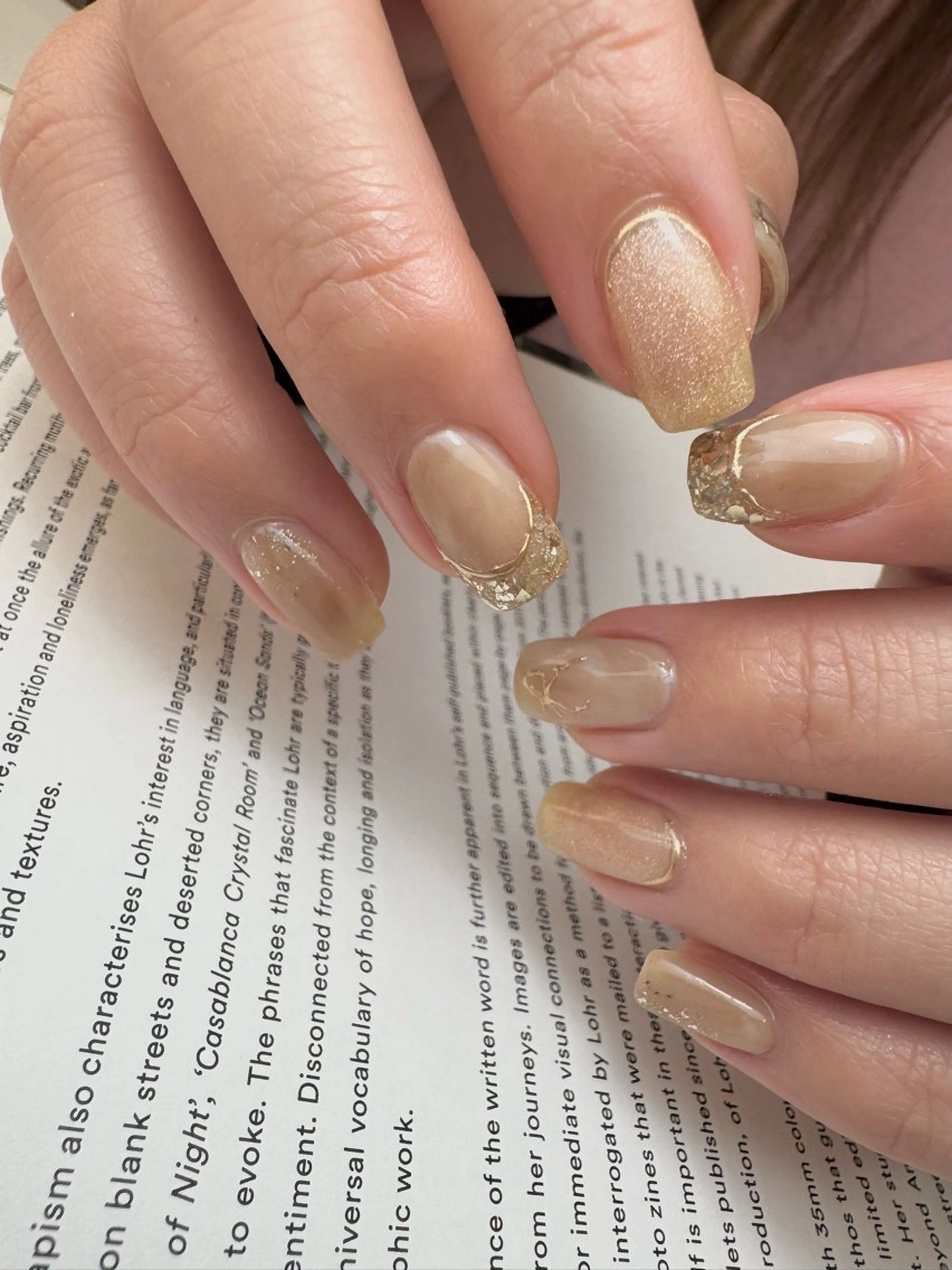 ネイル ニュアンスネイル リボン 白日-hakubi nail-のネイルデザイン