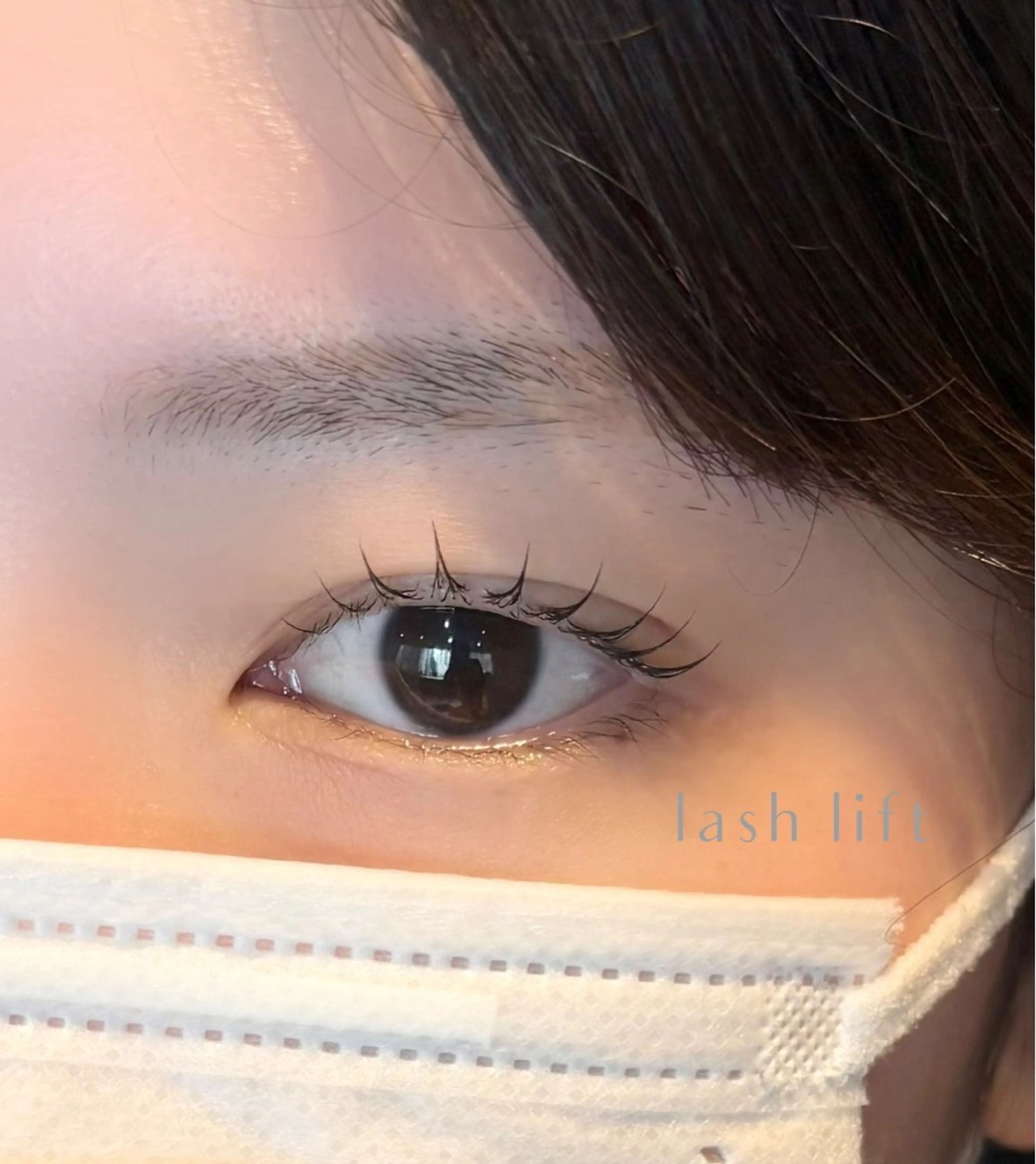 マツエク・マツパ LUCY NAIL&EYE所属・LUCY心斎橋 奥野の眉毛・アイブロウイメージ