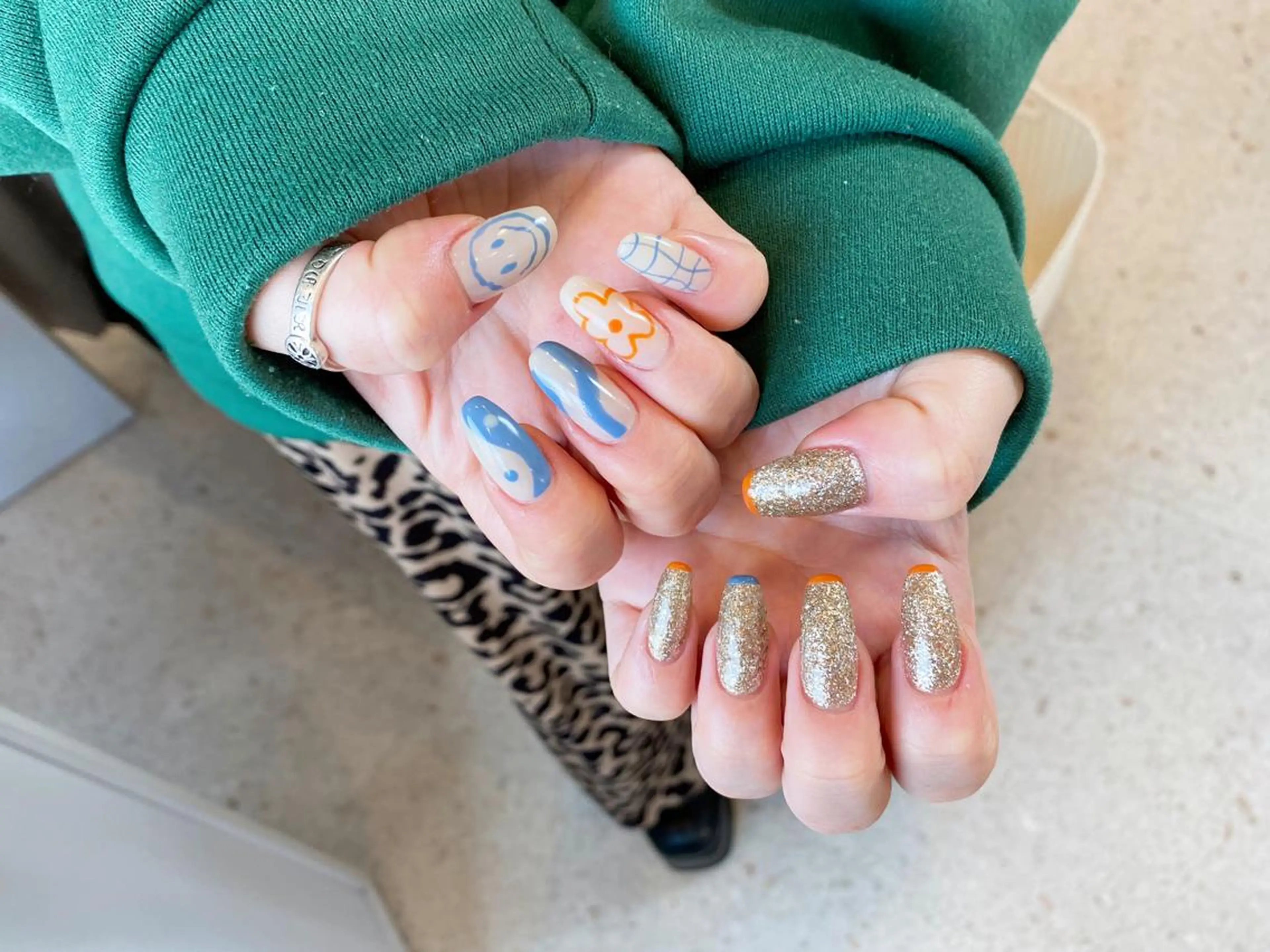 ネイル sofa Ayanaのネイルデザイン