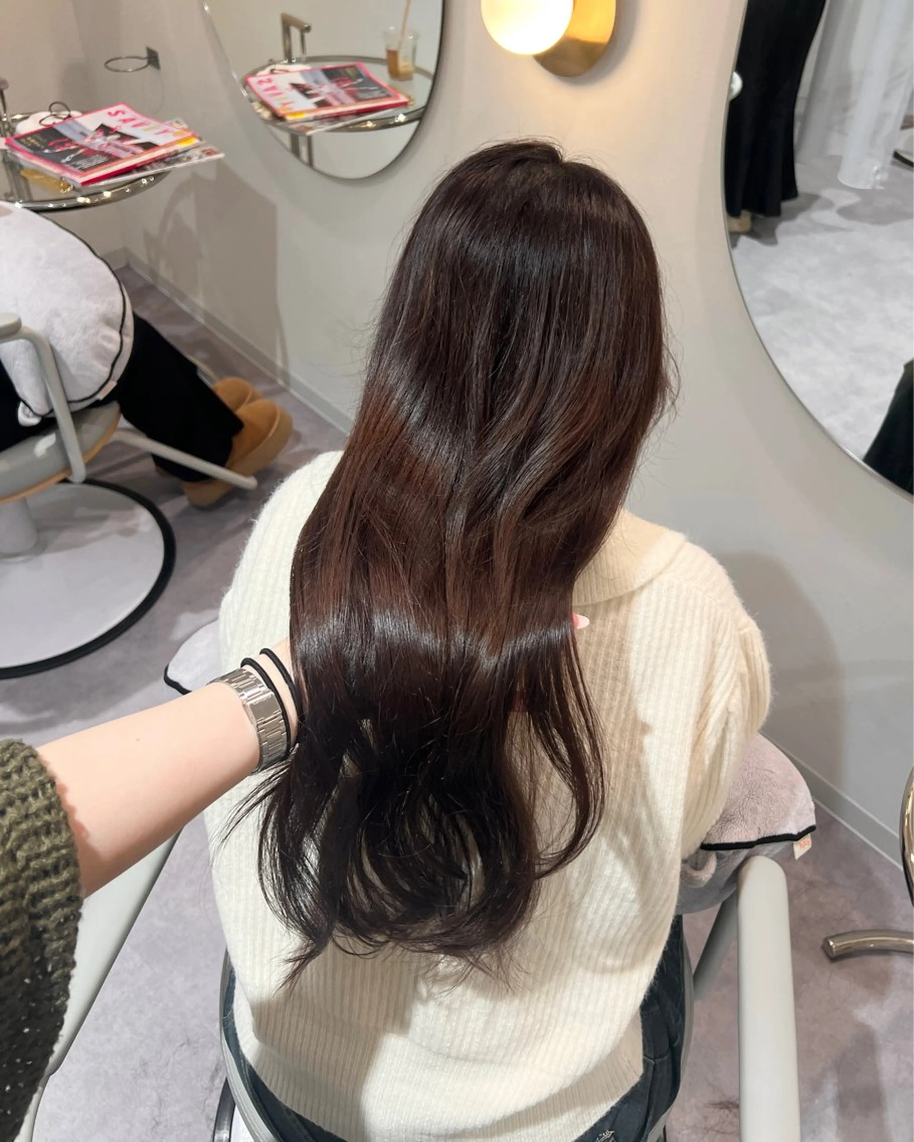 ロング カット ヘアカラー トリートメント 美髪✨艶髪✨髪質改善 カラー特化🌙鈴屋和のヘアスタイル