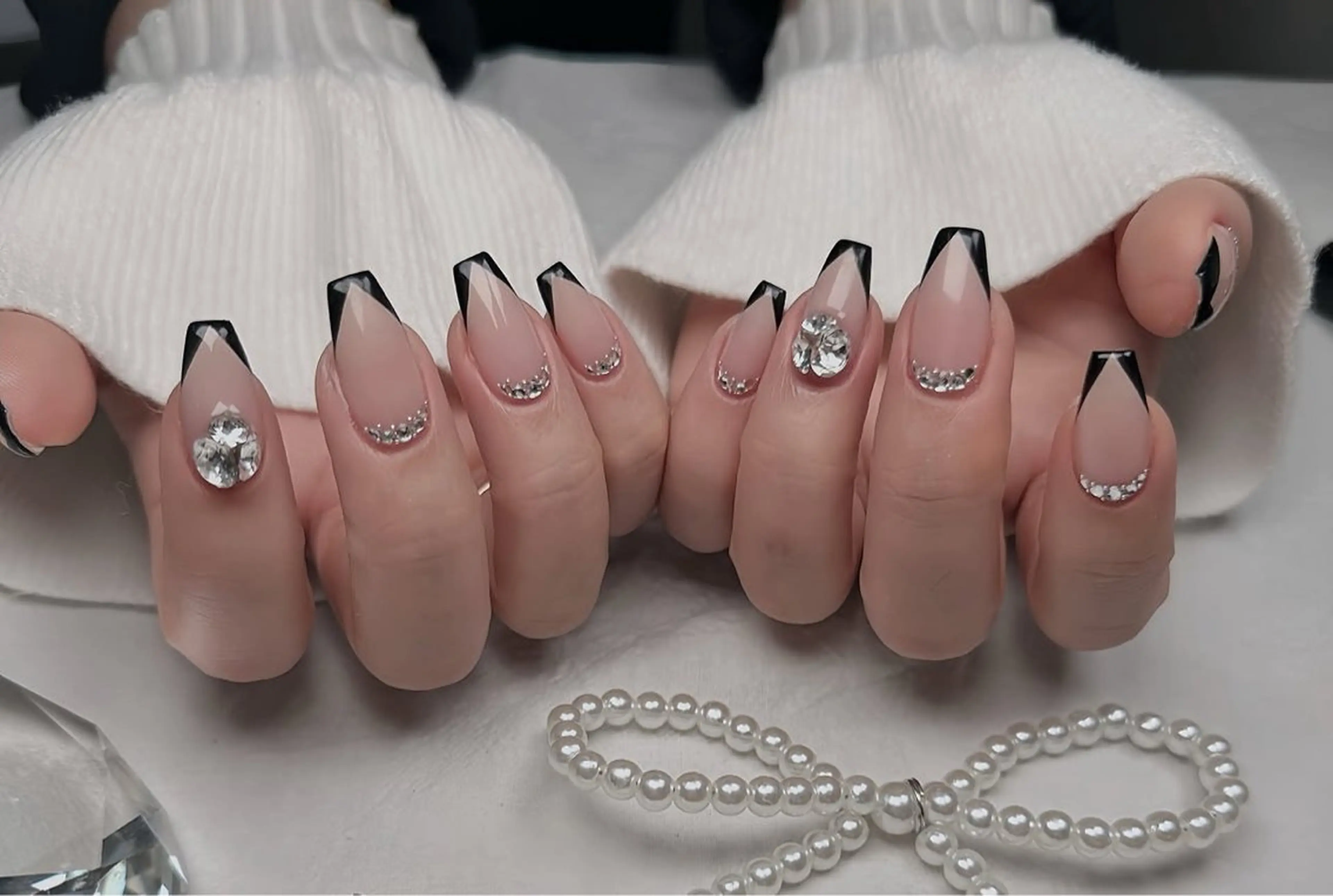 ネイル ハンドネイル 🎀PG🩵 ネイルサロンのネイルデザイン