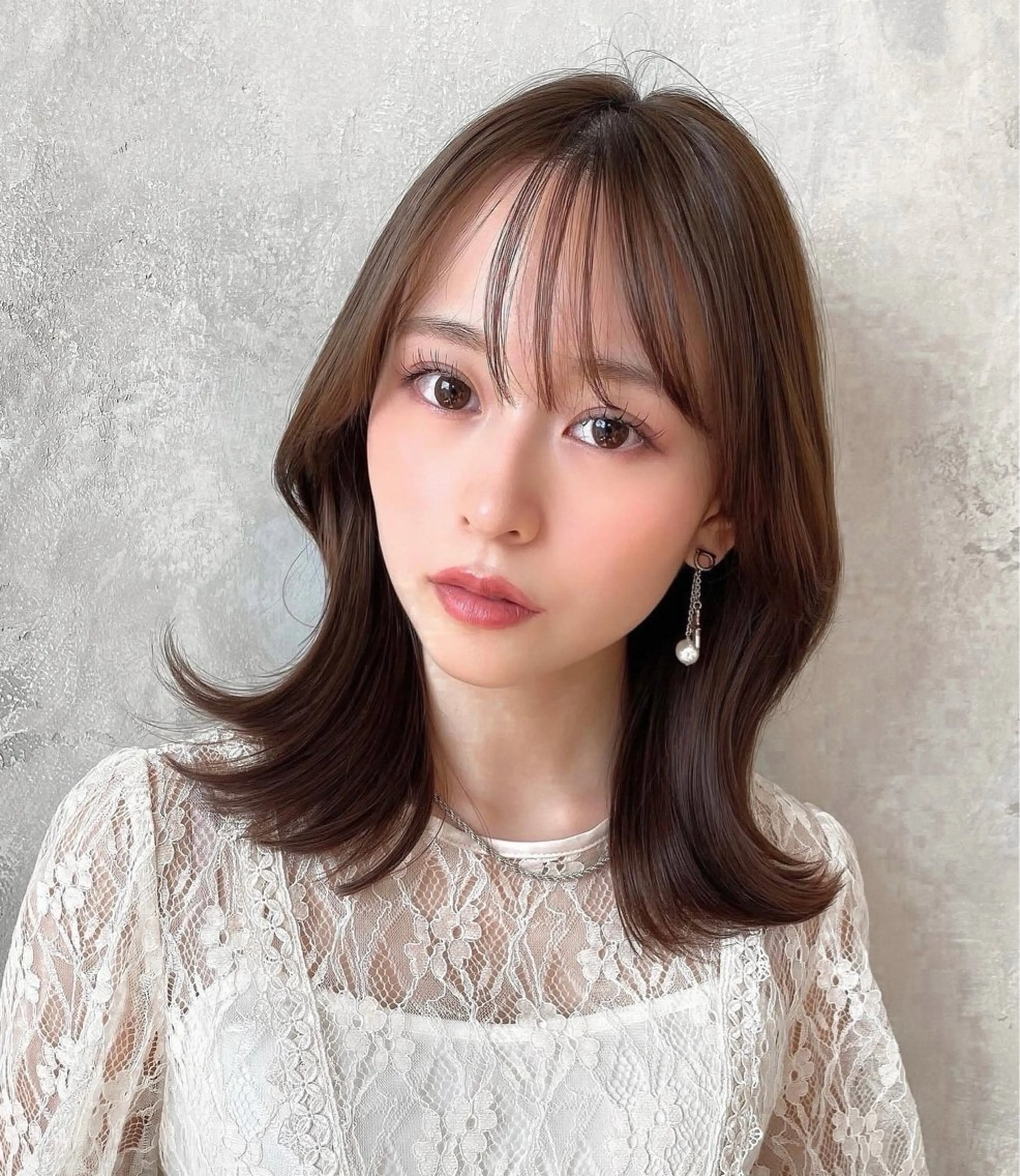 ミディアム ミディアムレイヤー くびれヘア レイヤーカット カット ヘアカラー トリートメント 🧡くびれヘア/前髪 顔周り🧡久原結衣のヘアスタイル