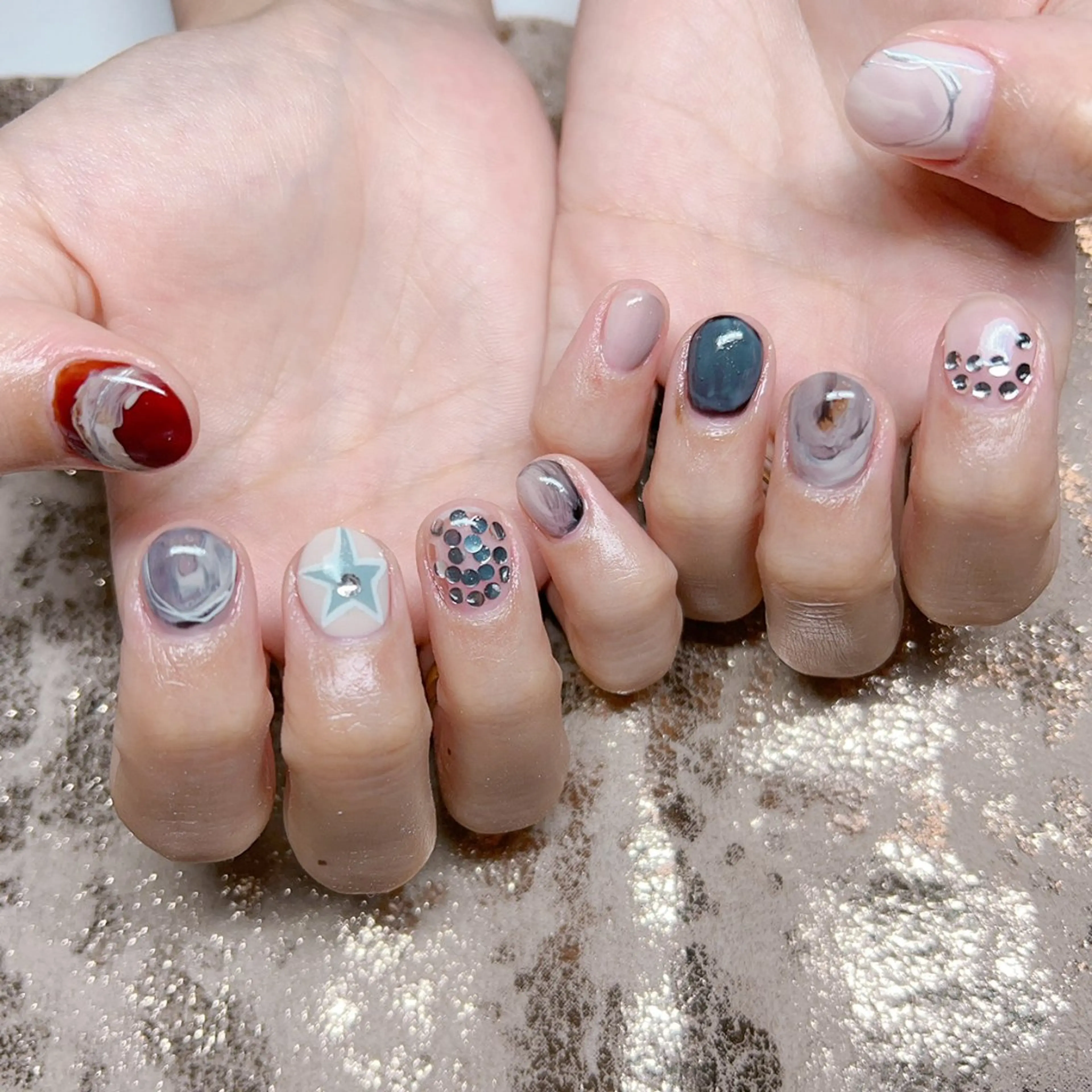 ネイル 個室ネイルサロンDolly Girl〜ドーリーガール〜所属・DollyGirl KYOKOのネイルデザイン