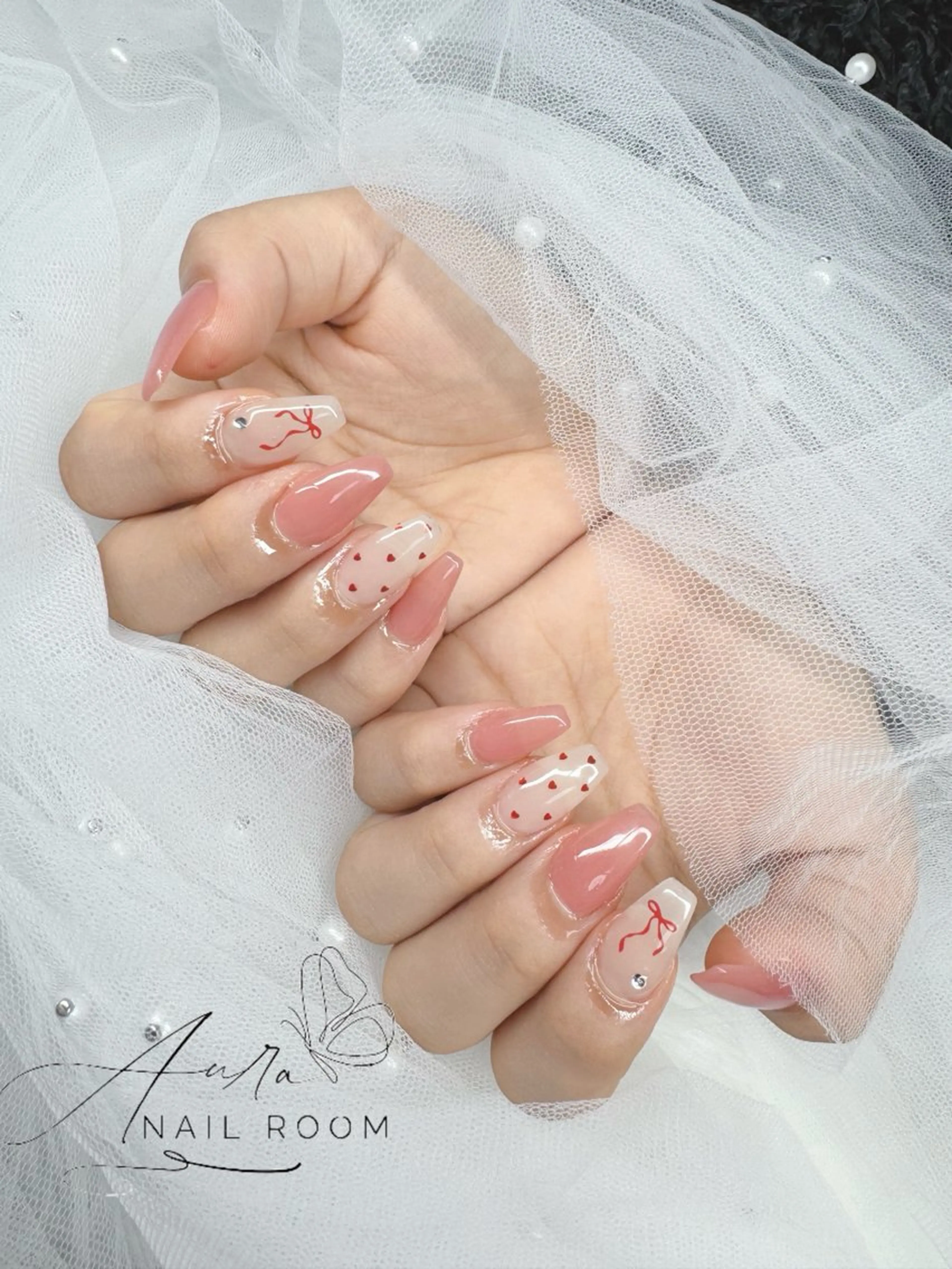 ネイル Aura nail room所属・Lu naのネイルデザイン