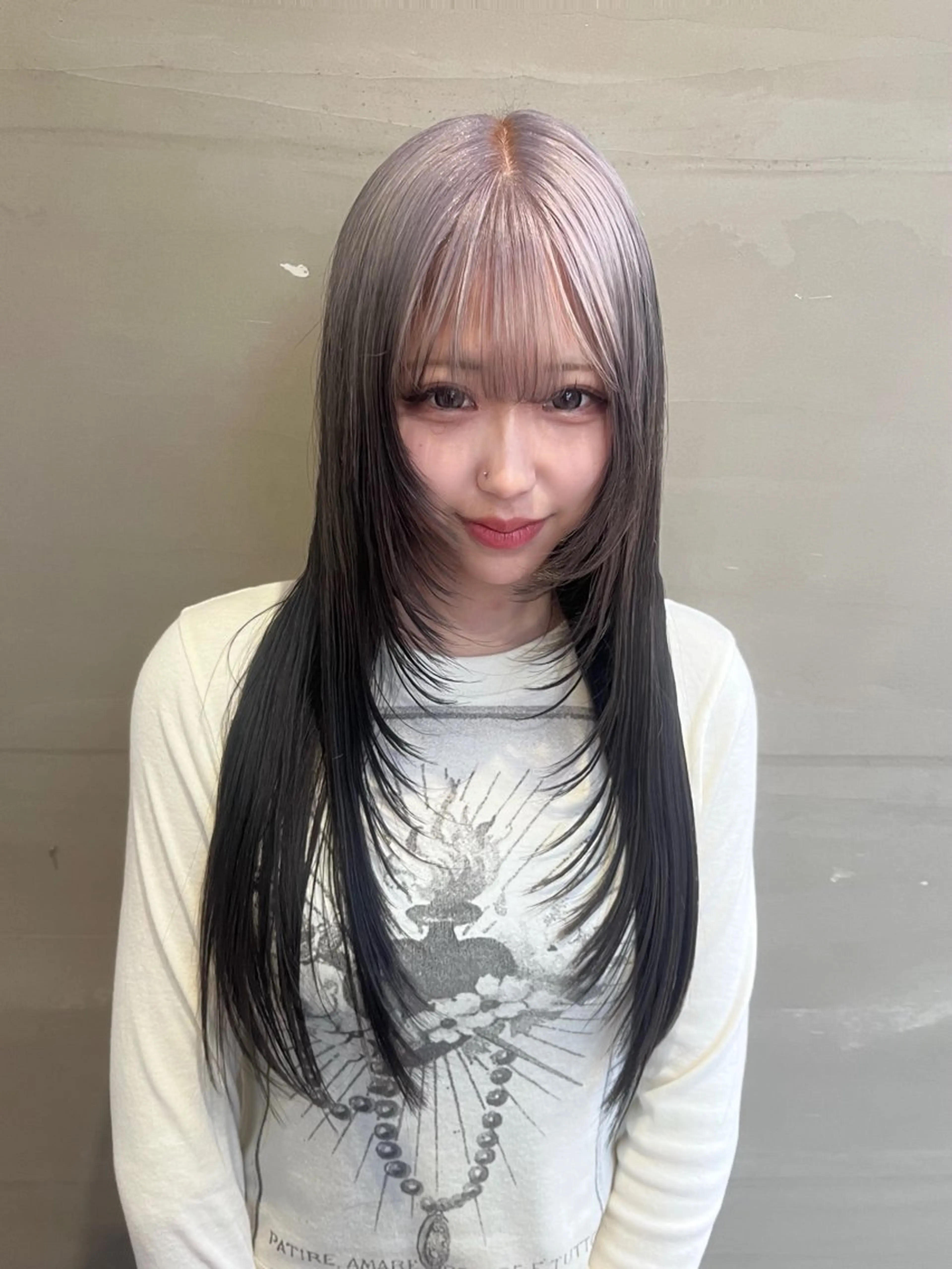 ロング カラー ブリーチ ケアブリーチ ハイトーンカラー ヘアカラー three所属・TOTA 唯一無二カラーのヘアスタイル