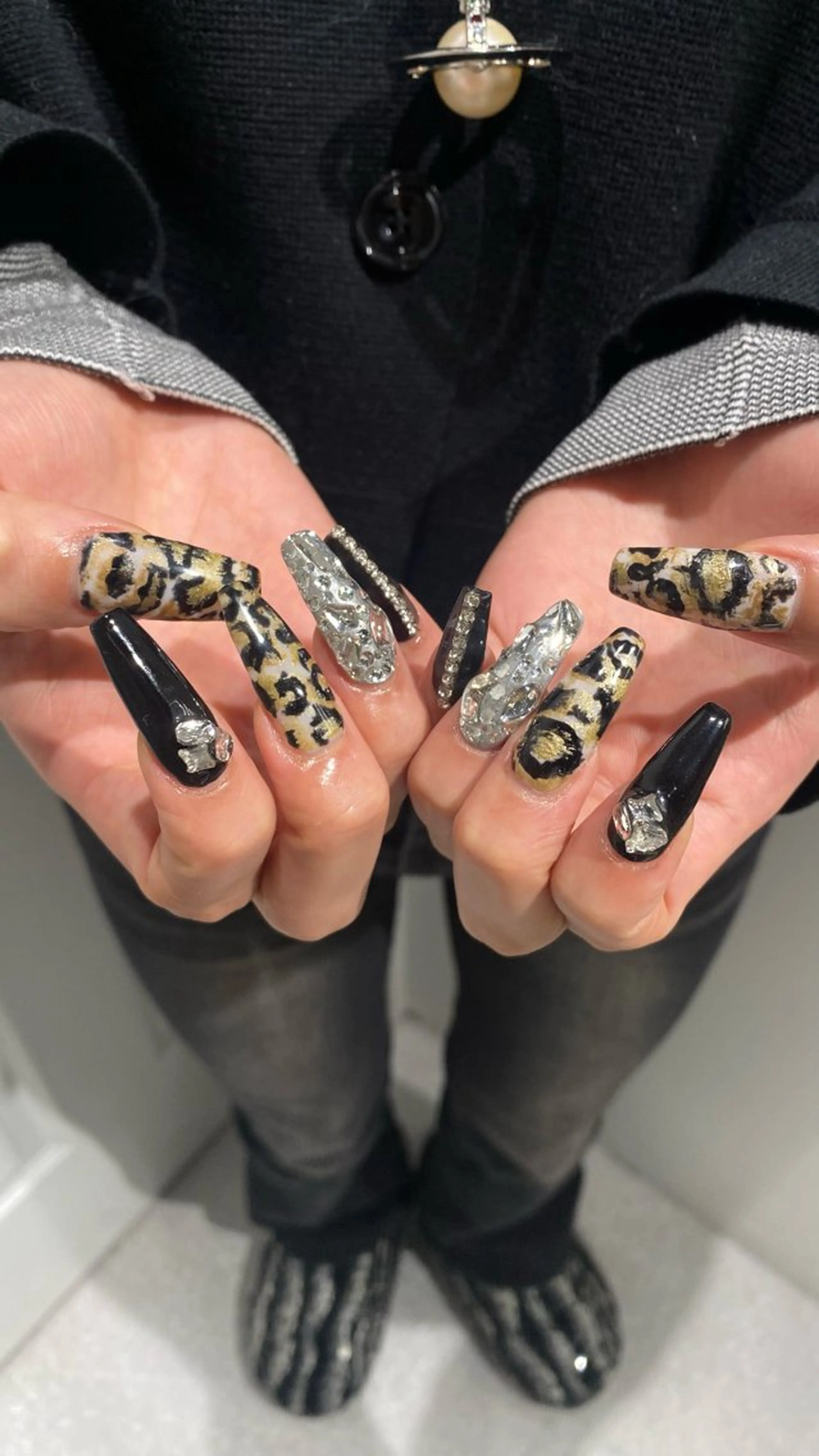 ネイル ハンドネイル カンナ【Y2Kネイル /コーンロウ】のネイルデザイン