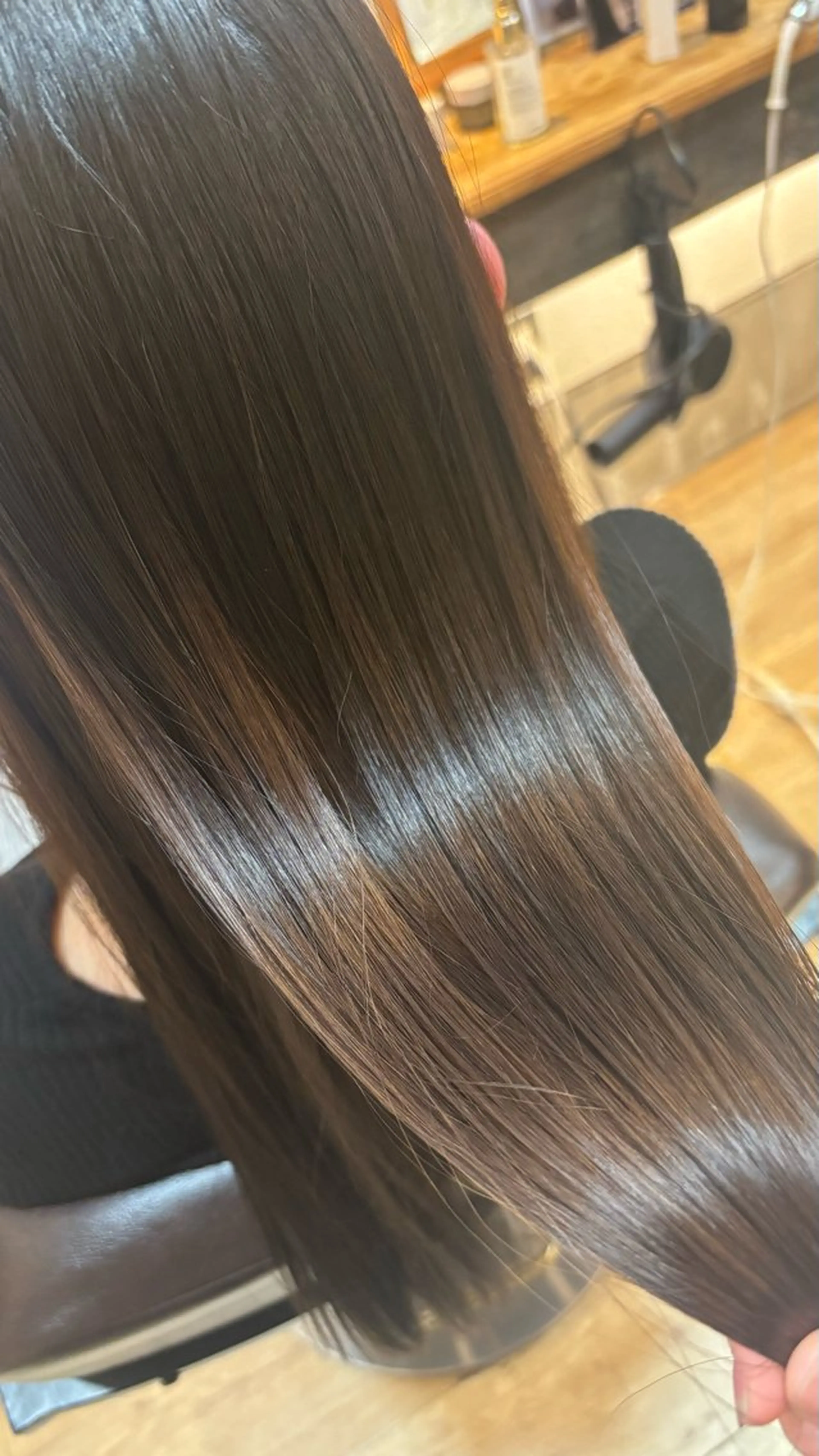 ロング 髪質改善 ロング トリートメント トリートメント makoto⌇レイヤ ー⌇艶カラー🍒‎のヘアスタイル