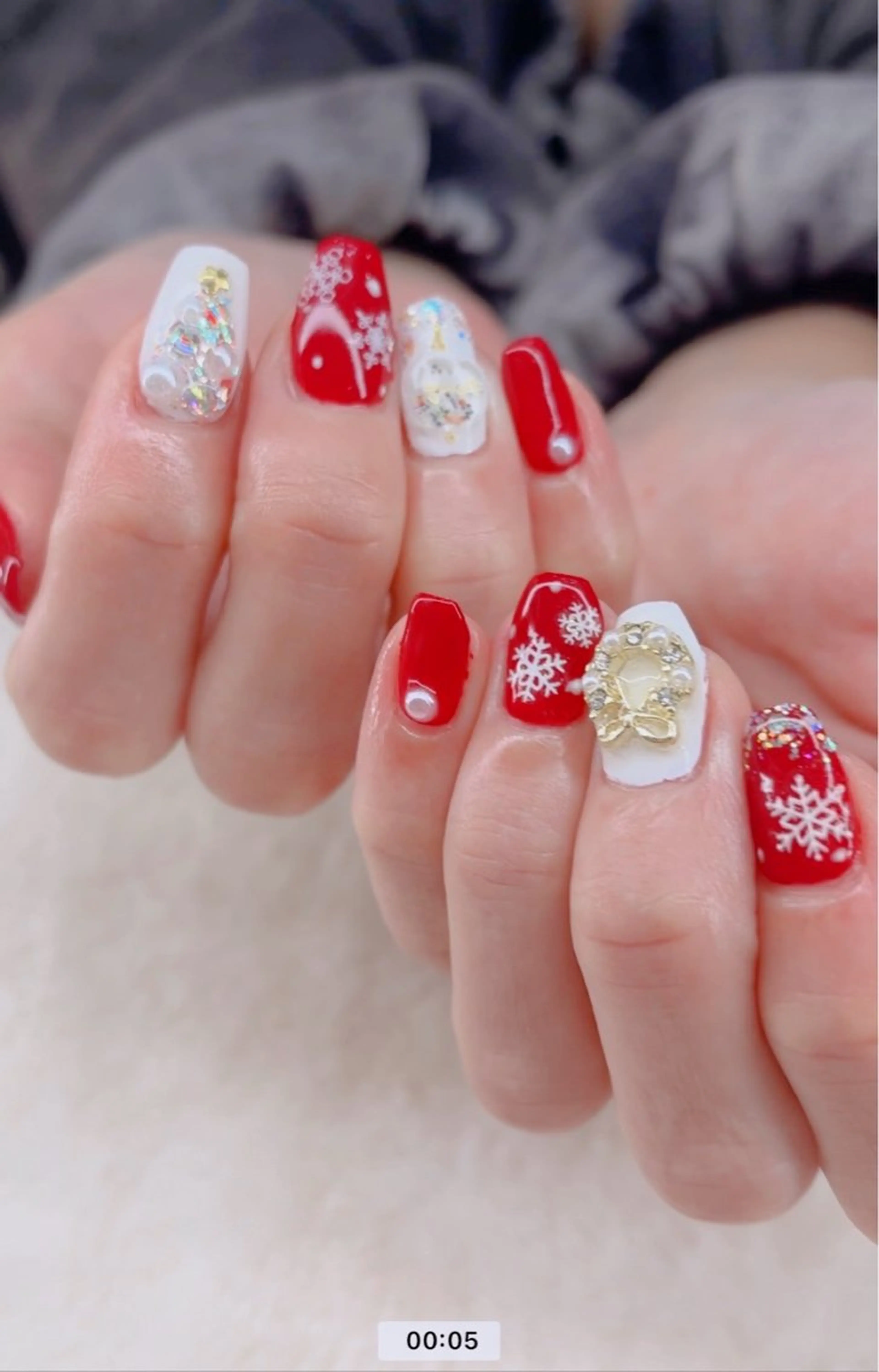 ネイル 冬ネイル クリスマス SINCERELY シンシアリー🌈のネイルデザイン