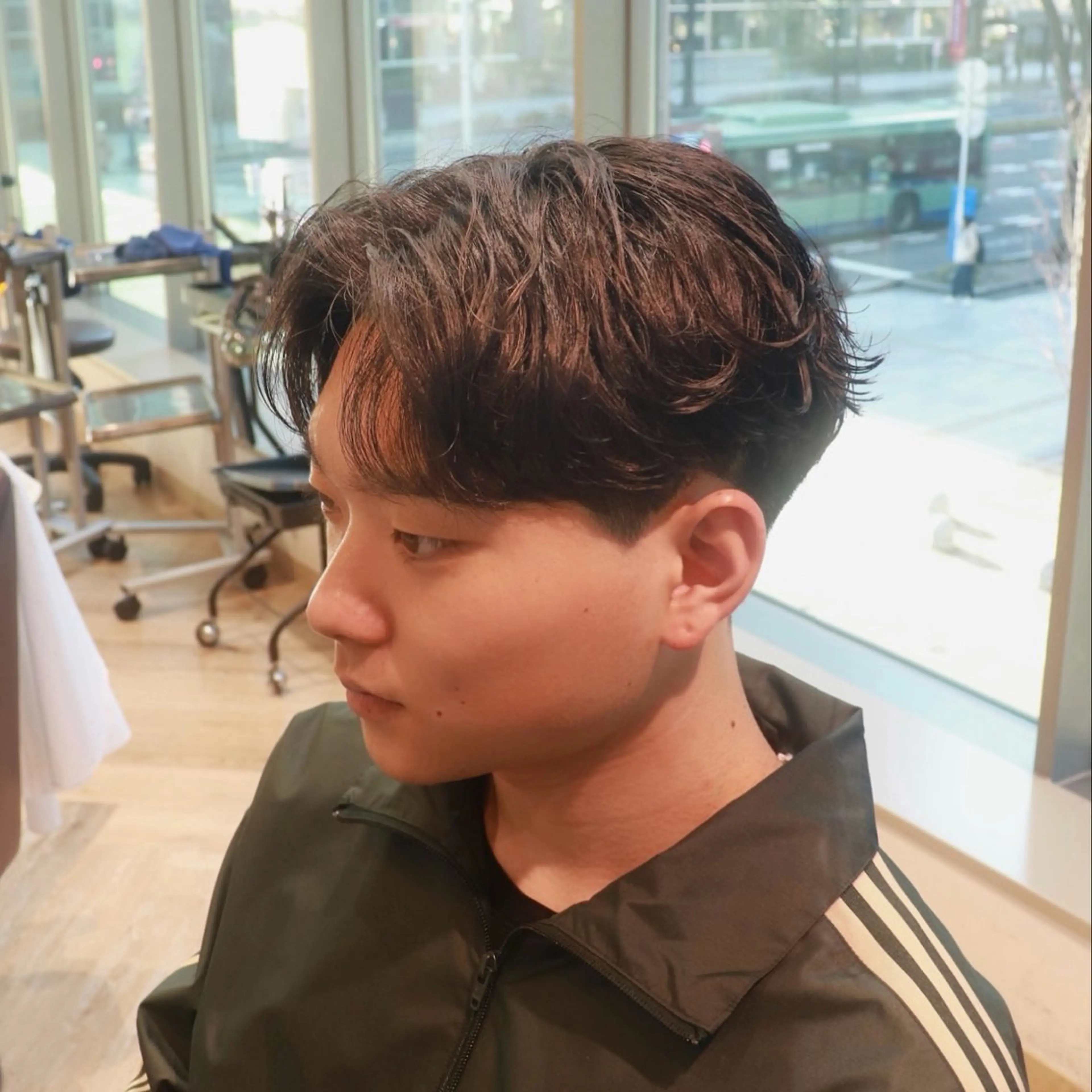 メンズ メンズパーマ カット Yamada Ami🪐のヘアスタイル