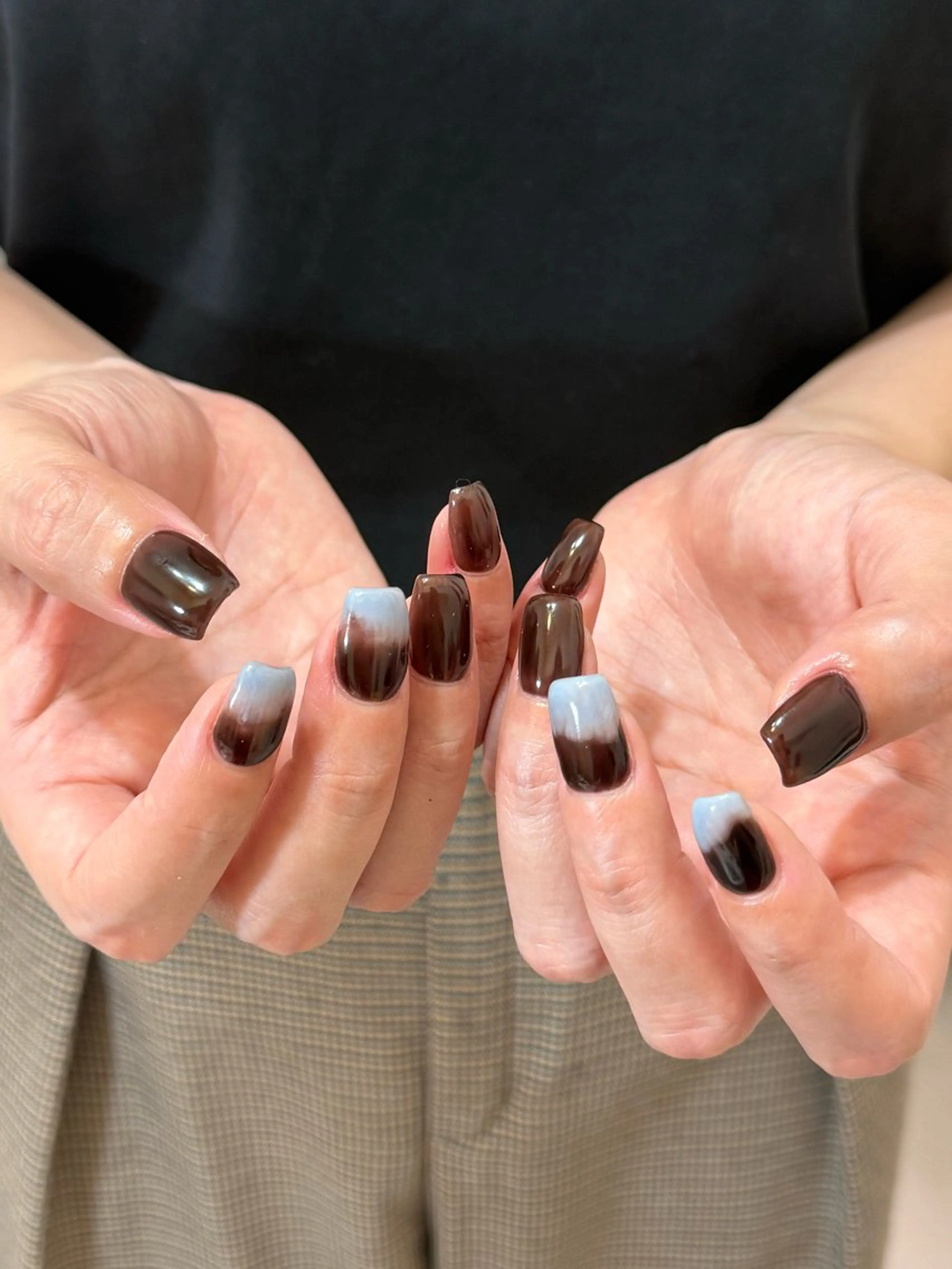 ネイル Ami 🦥のネイルデザイン