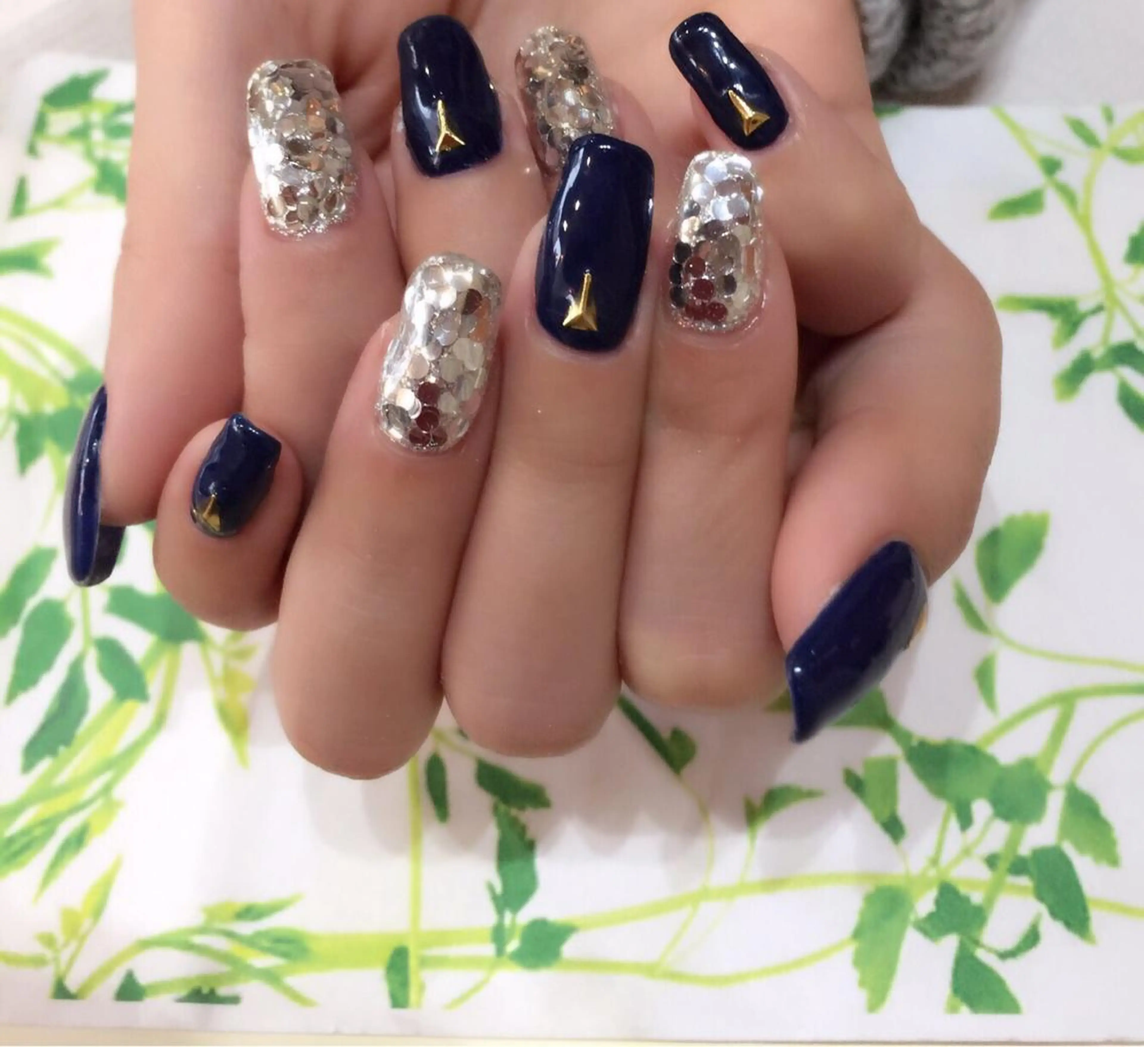 ネイル ネイビー a yakaのネイルデザイン