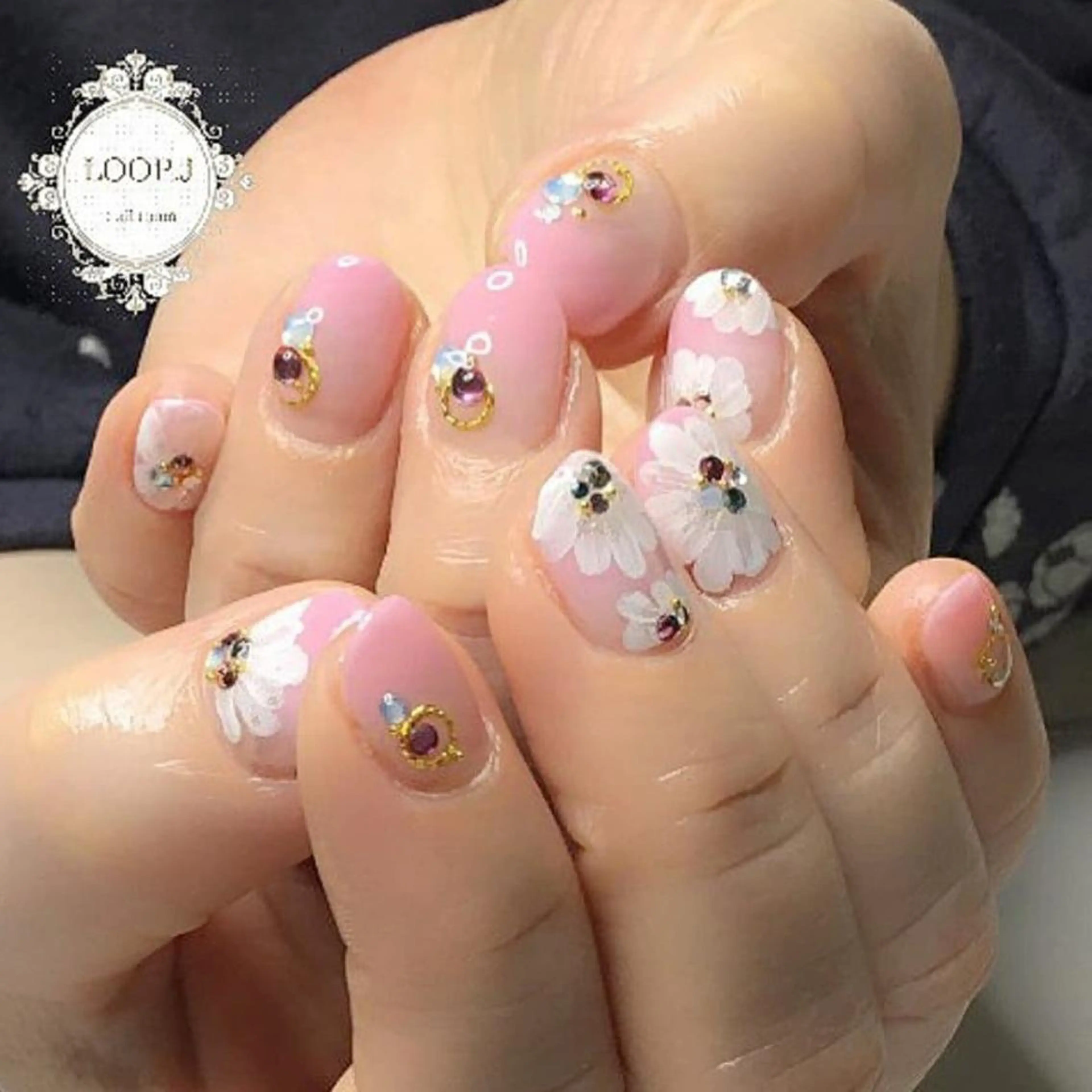 ネイル おおくぼ めぐみのネイルデザイン