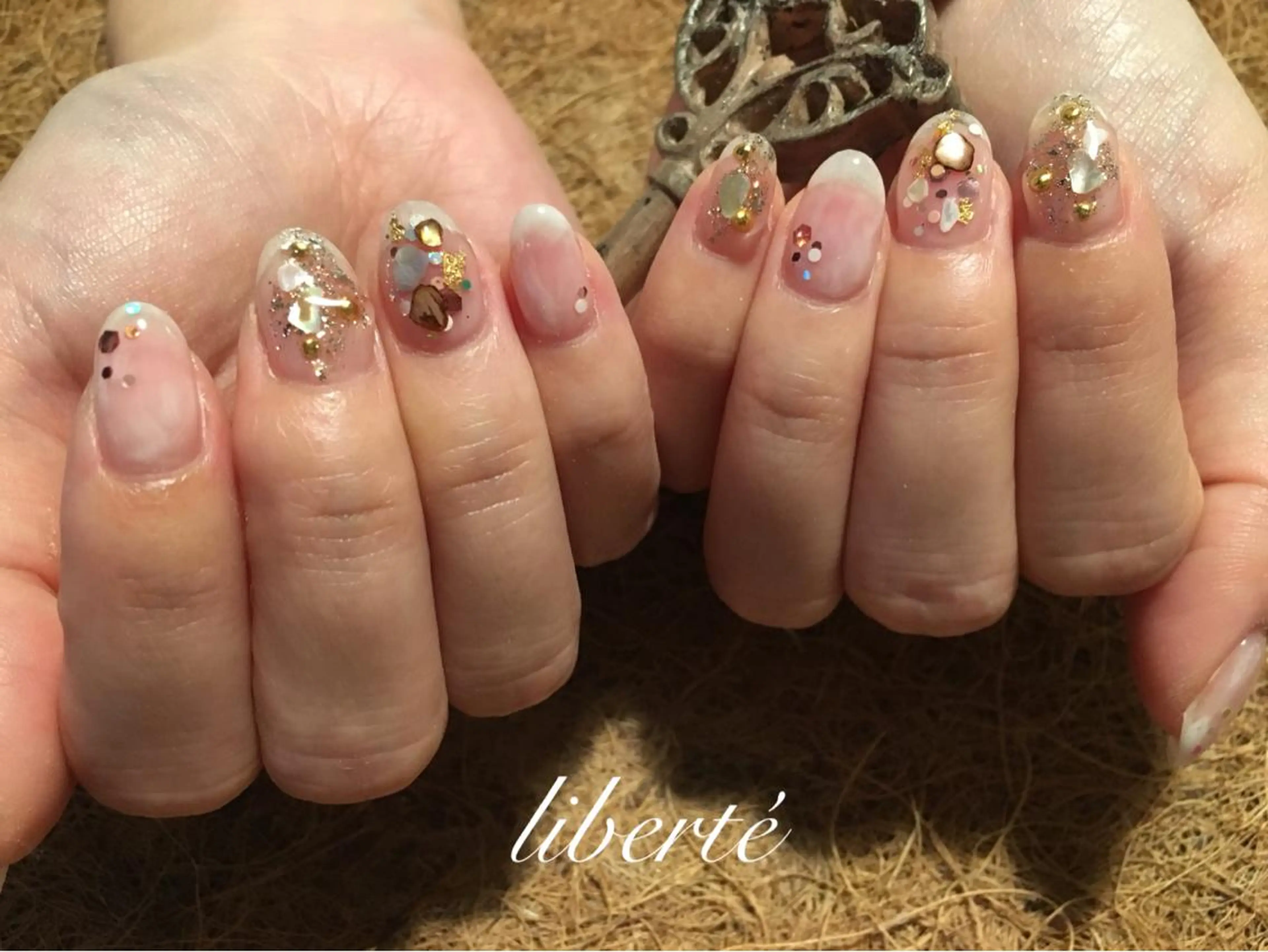 ネイル liberté (リベルテ)のネイルデザイン