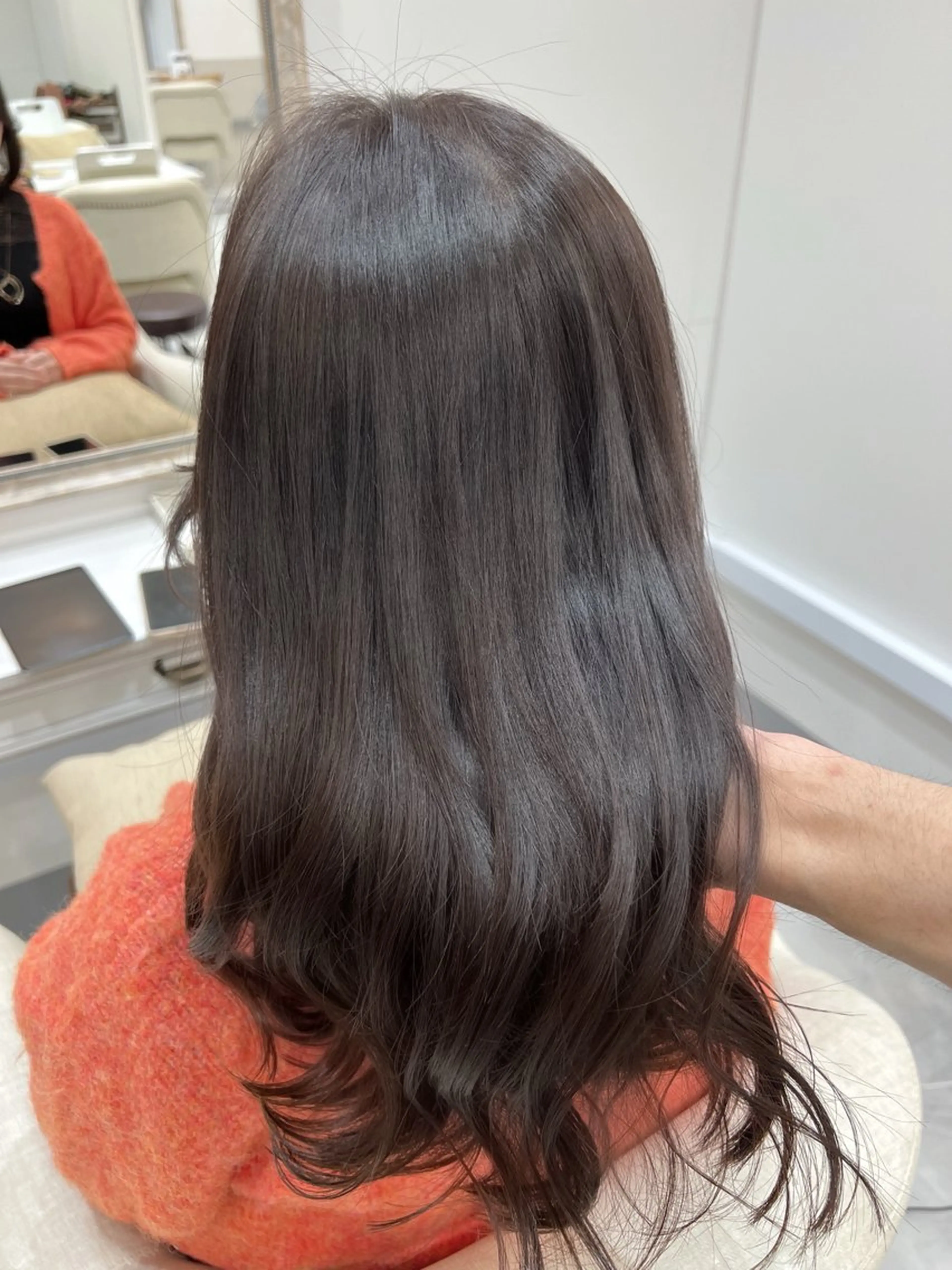 セミロング カラー カット ヘアカラー トリートメント 縮毛矯正×艶カラー /中村勇太のヘアスタイル