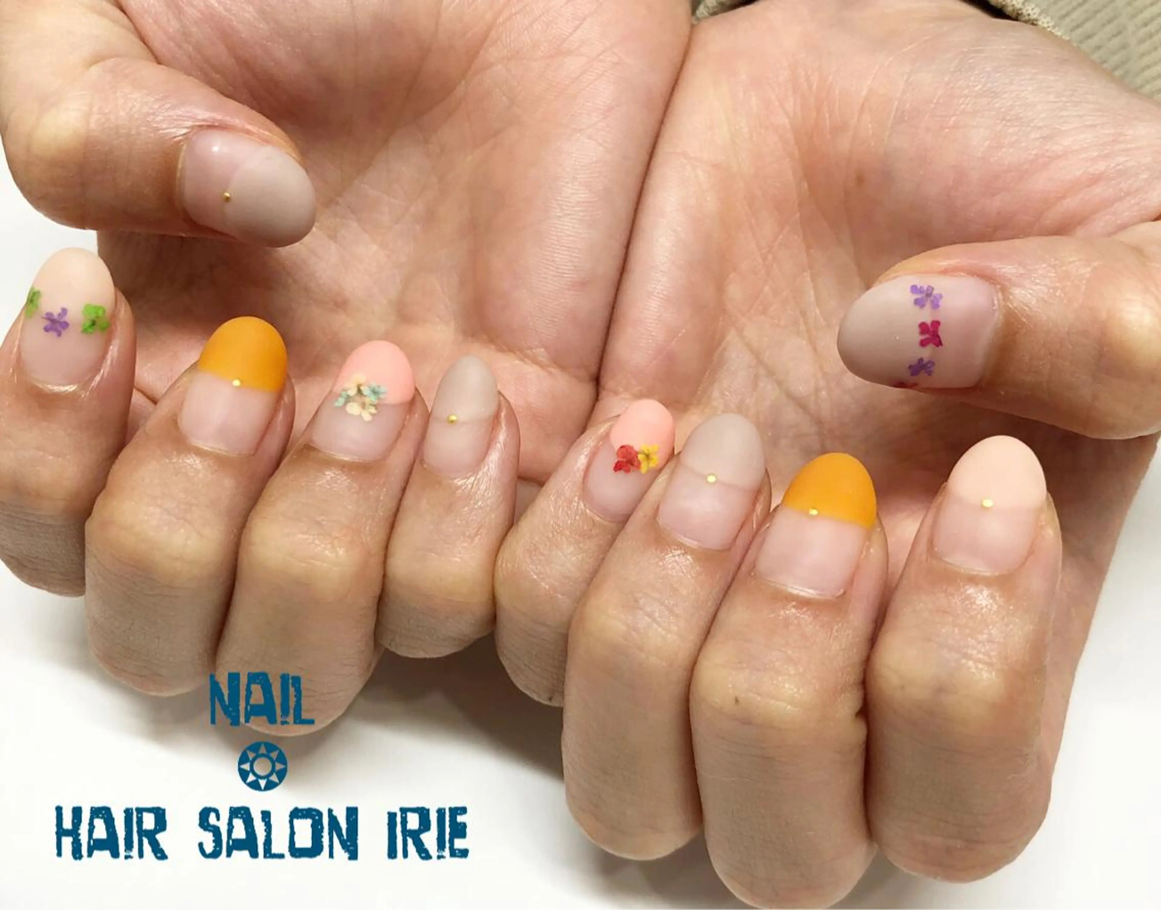 ネイル マットネイル Hair salon Irie所属・與儀 知佳のネイルデザイン